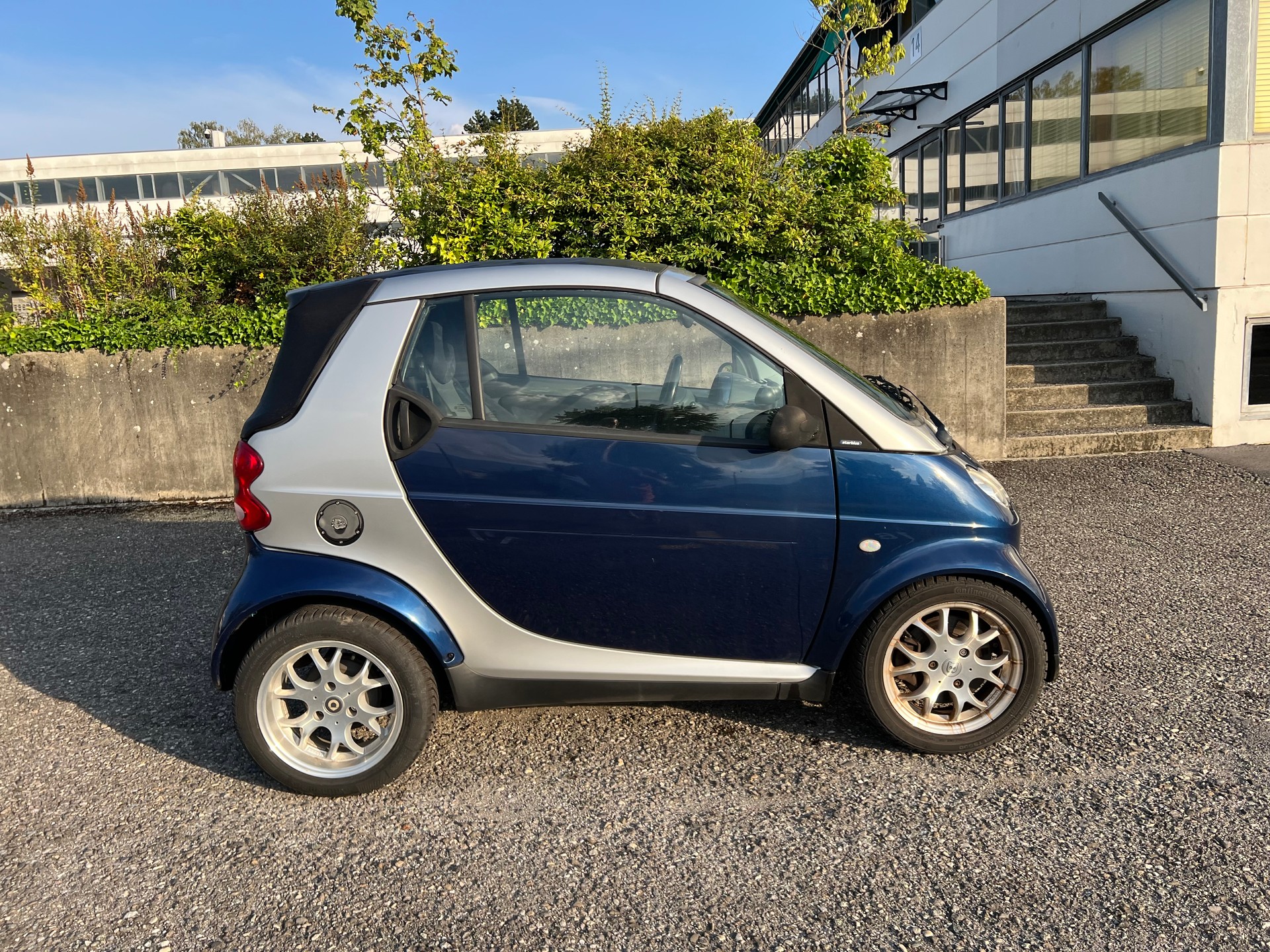 SMART fortwo edition starblue-image-6