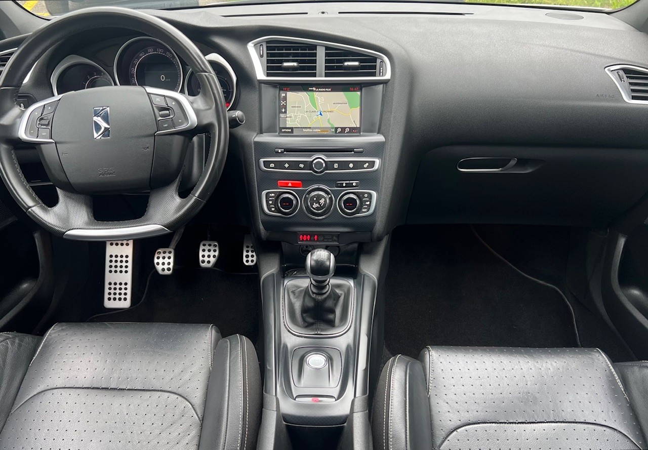 DS AUTOMOBILES DS 4 1.6 THP Sport Chic-image-9