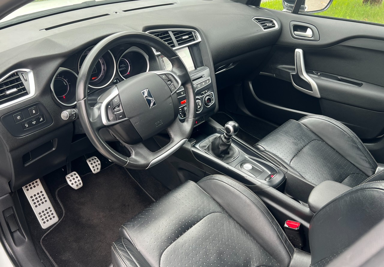 DS AUTOMOBILES DS 4 1.6 THP Sport Chic-image-6