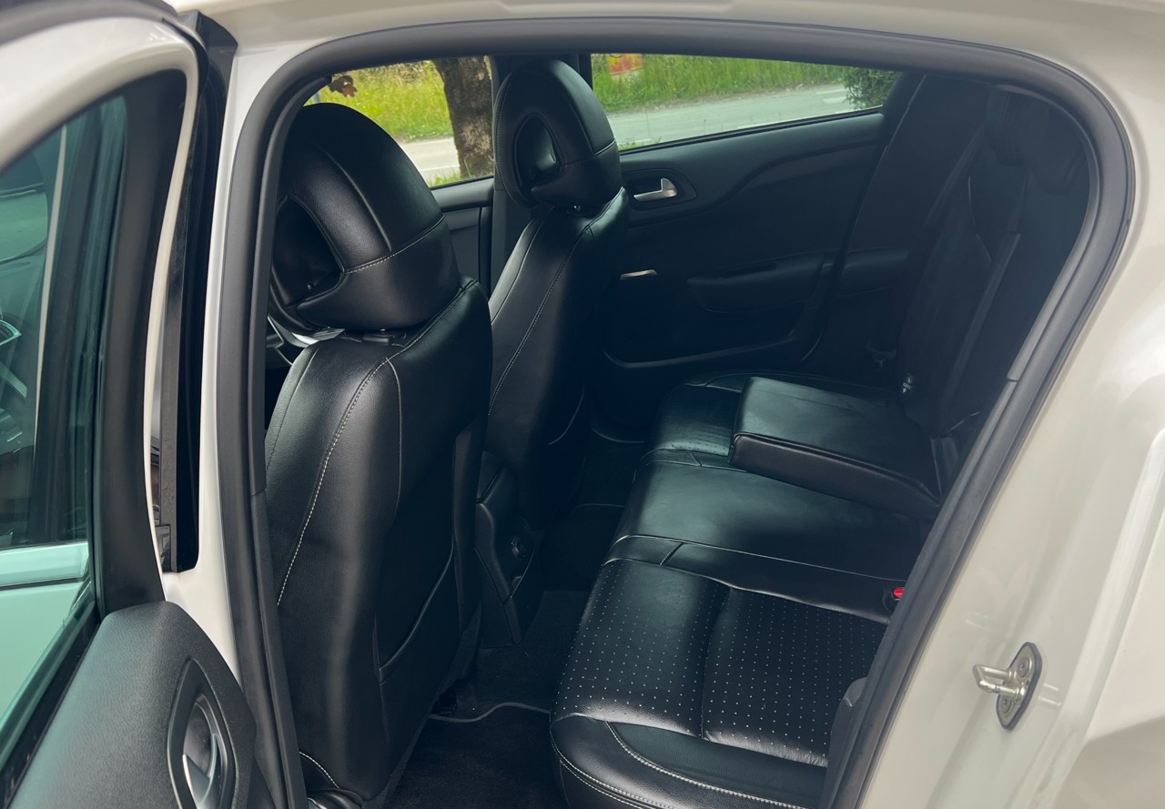 DS AUTOMOBILES DS 4 1.6 THP Sport Chic-image-8
