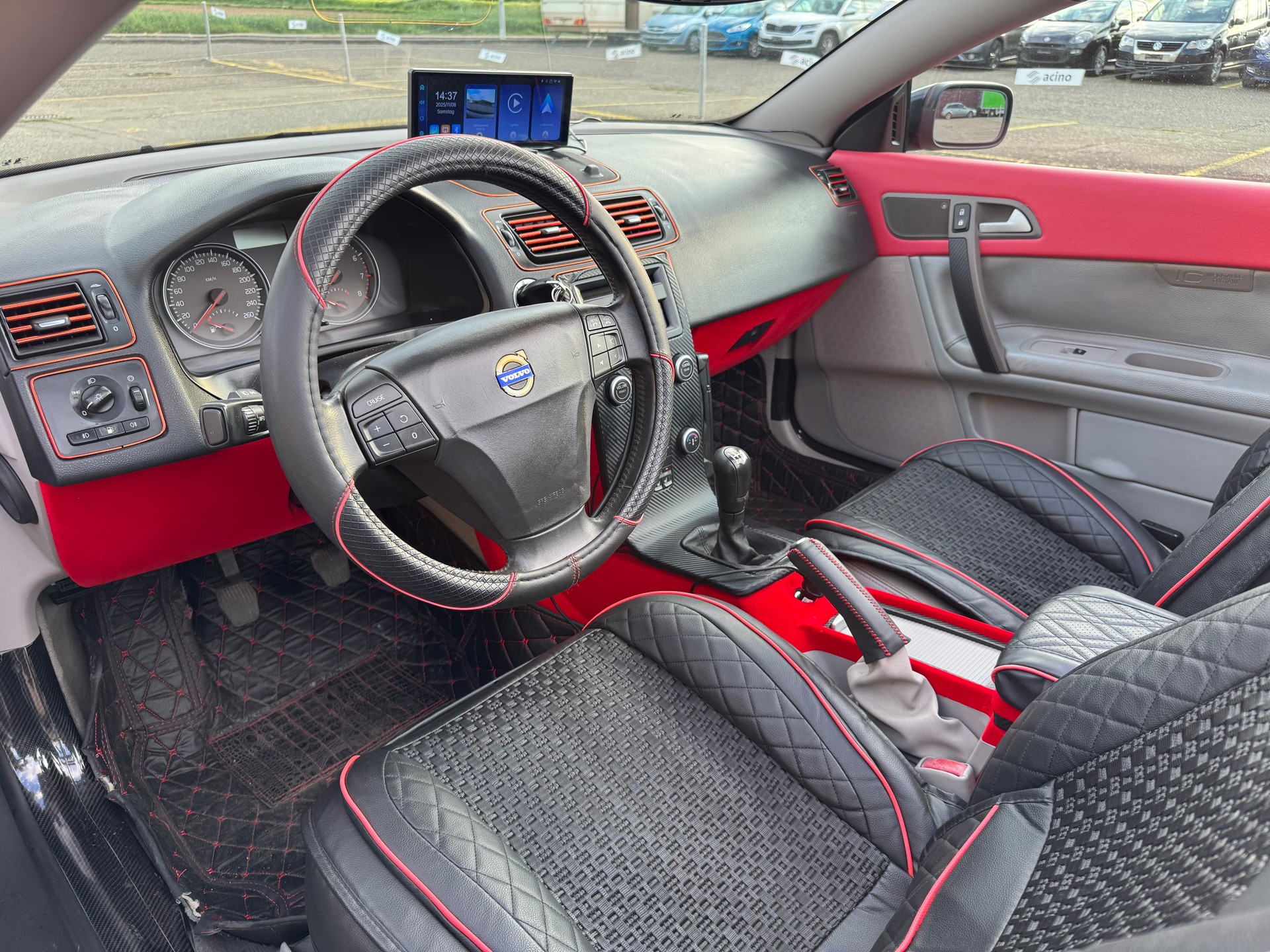 VOLVO C70 T5 Summum-image-14