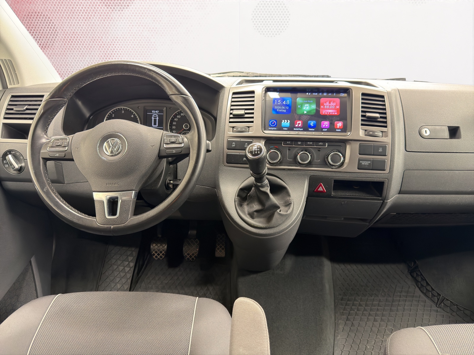 VW T5 Multivan 2.0 TDI CR Startline-image-8