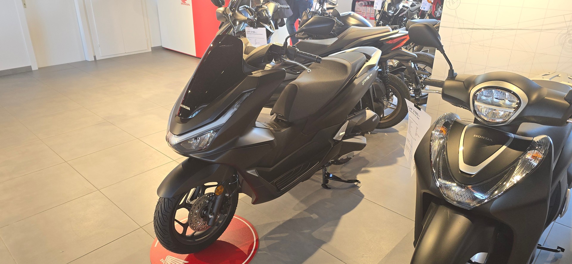 HONDA PCX 125 i ABS-image-0