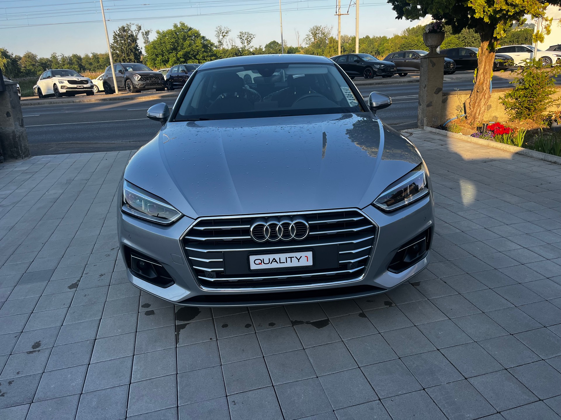 AUDI A5 Sportback 40 TFSI Design S-tronic-image-1