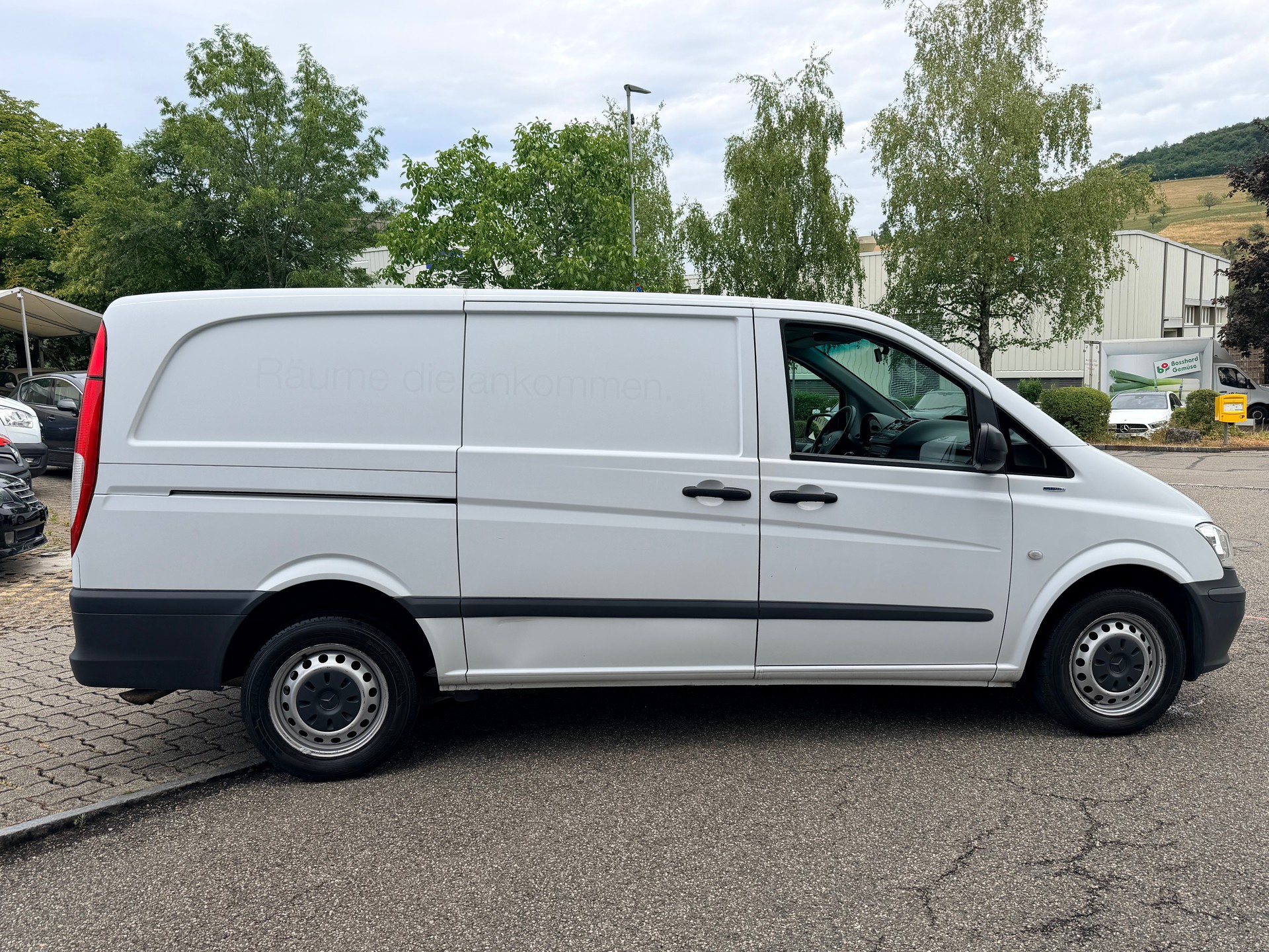 MERCEDES-BENZ Vito 113 CDI Blue Efficiency L-showroom-element-1