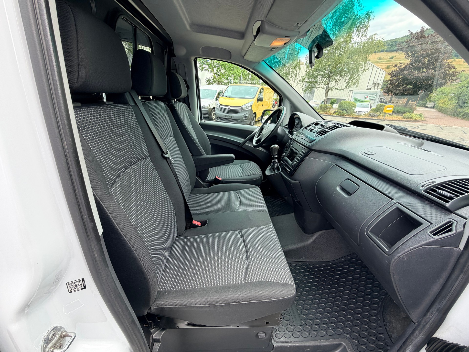 MERCEDES-BENZ Vito 113 CDI Blue Efficiency L-image-8