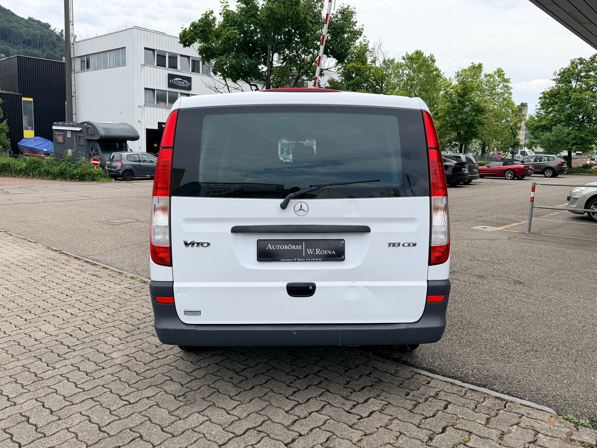 MERCEDES-BENZ Vito 113 CDI Blue Efficiency L-showroom-element-3