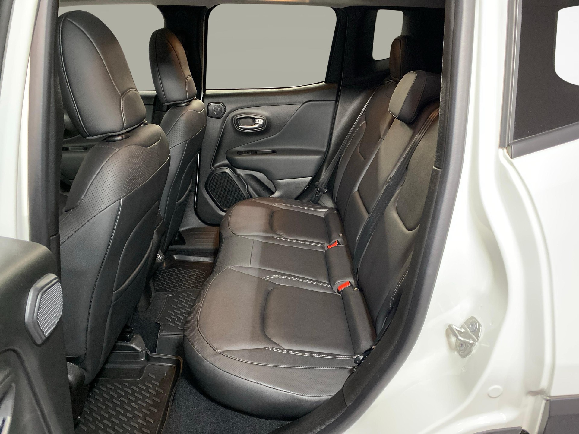 JEEP Renegade 1.3 S 4xe-image-10