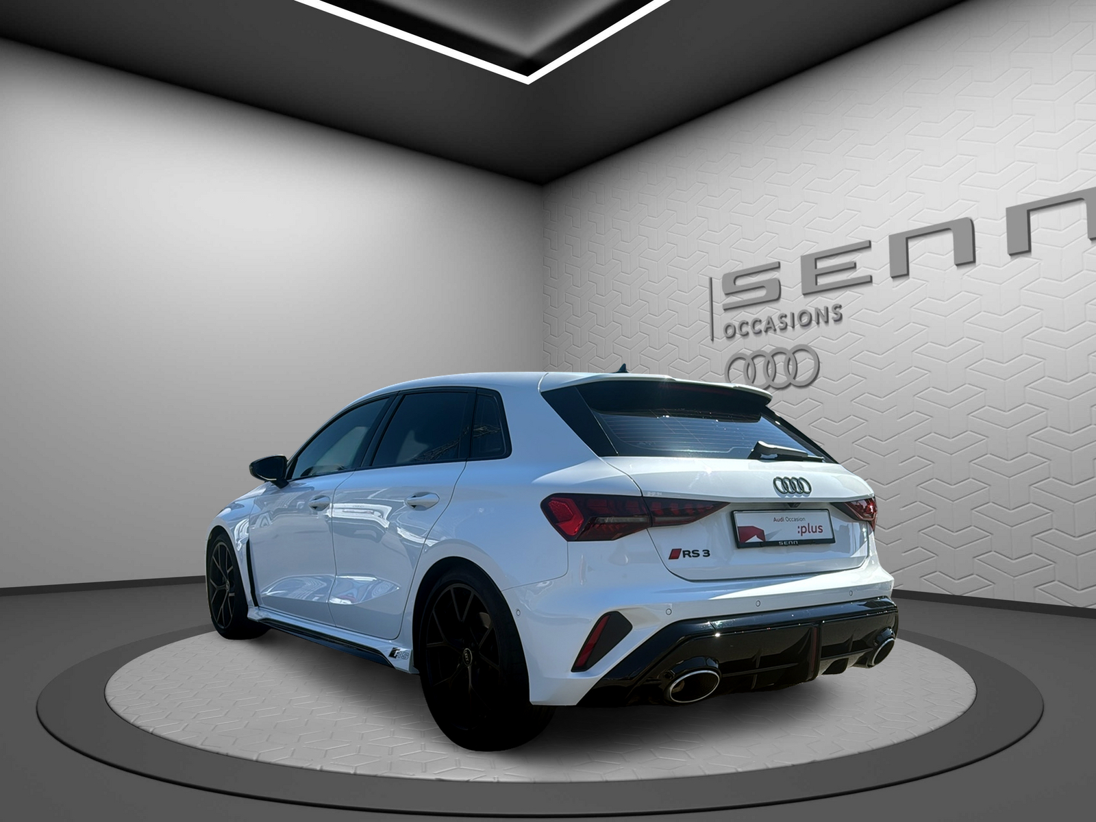 AUDI RS3 Sportback 2.5 TSI quattro S-tronic-showroom-element-3