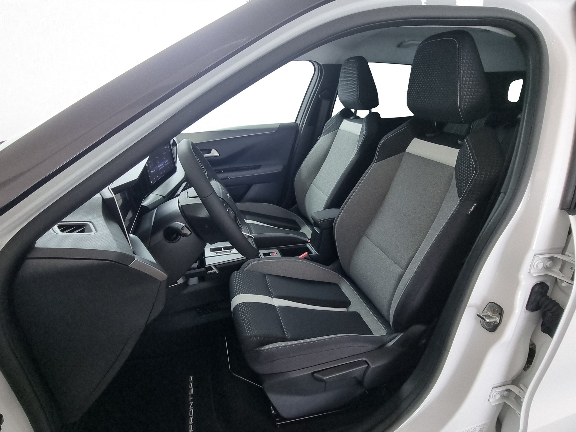 OPEL Frontera 1.2i MHEV GS 7-Plätzer-image-5
