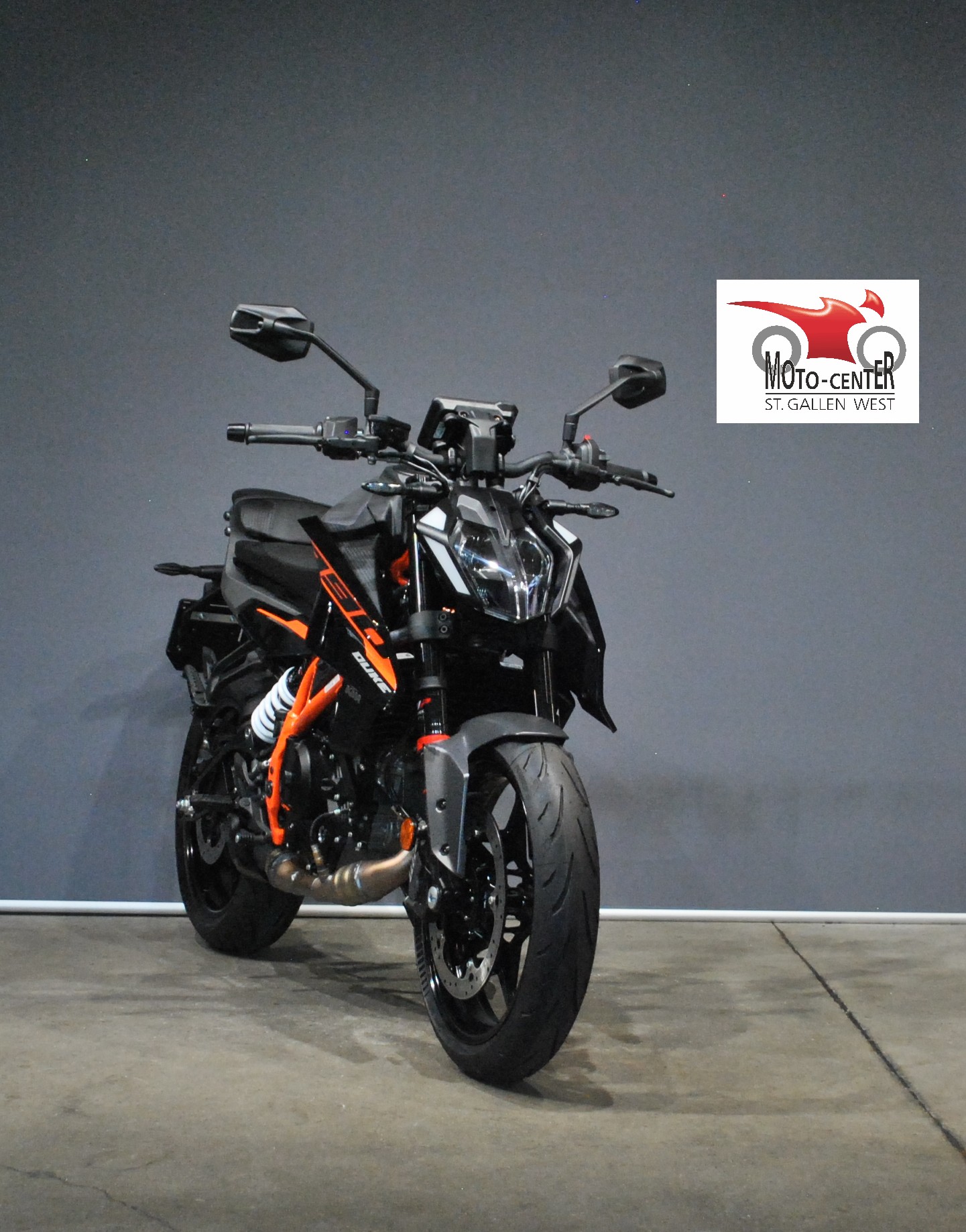 KTM 390 Duke-image-0