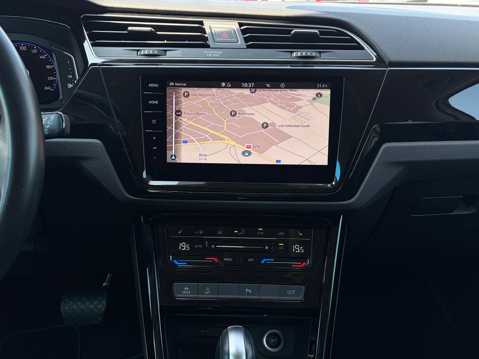 VW Touran 2.0 TDI BlueMotion Technology Highline DSG * Top Ausstattung * *Top Zustand*-image-8