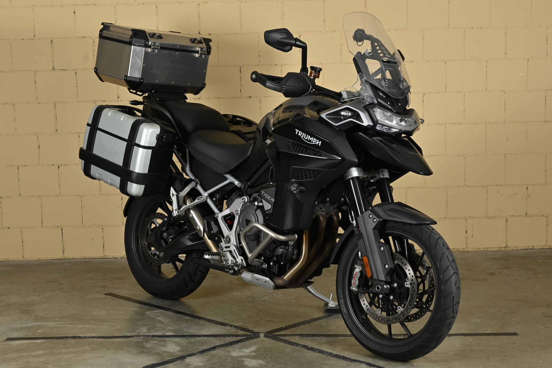 TRIUMPH Tiger 1200 GT Explorer-image-1