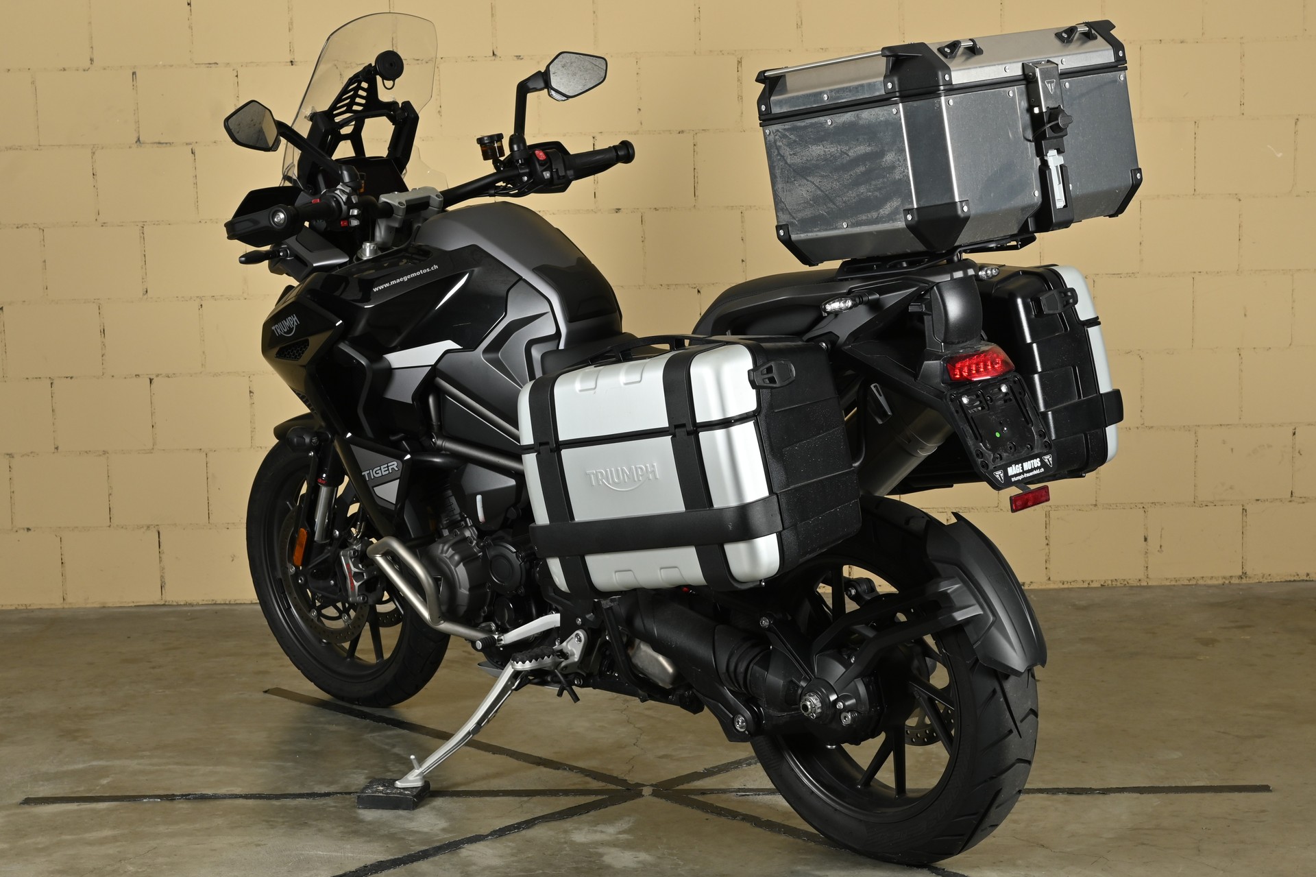 TRIUMPH Tiger 1200 GT Explorer-image-10