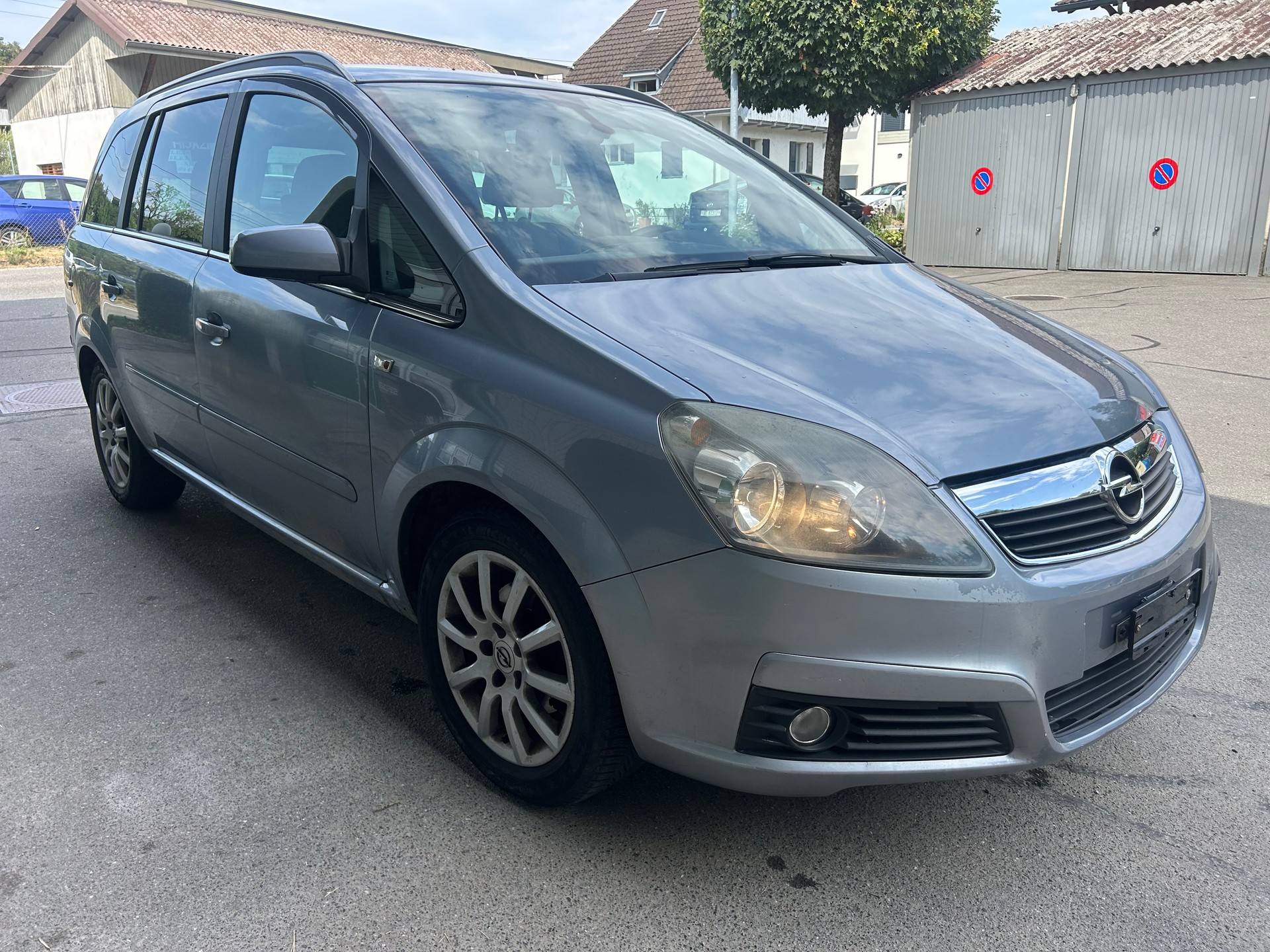 OPEL Zafira 1.8i 16V Enjoy