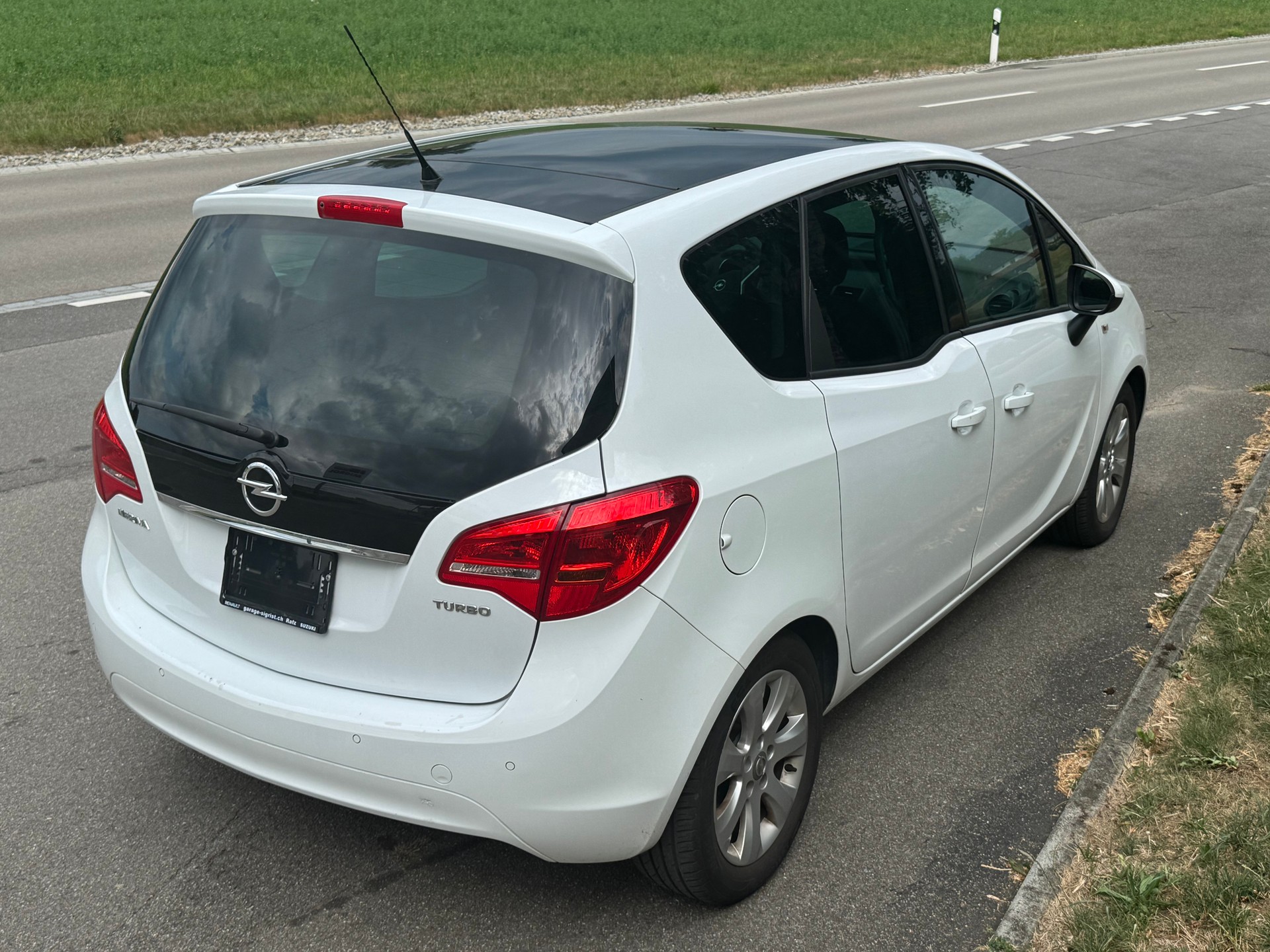 OPEL Meriva 1.4 Turbo Enjoy-image-4