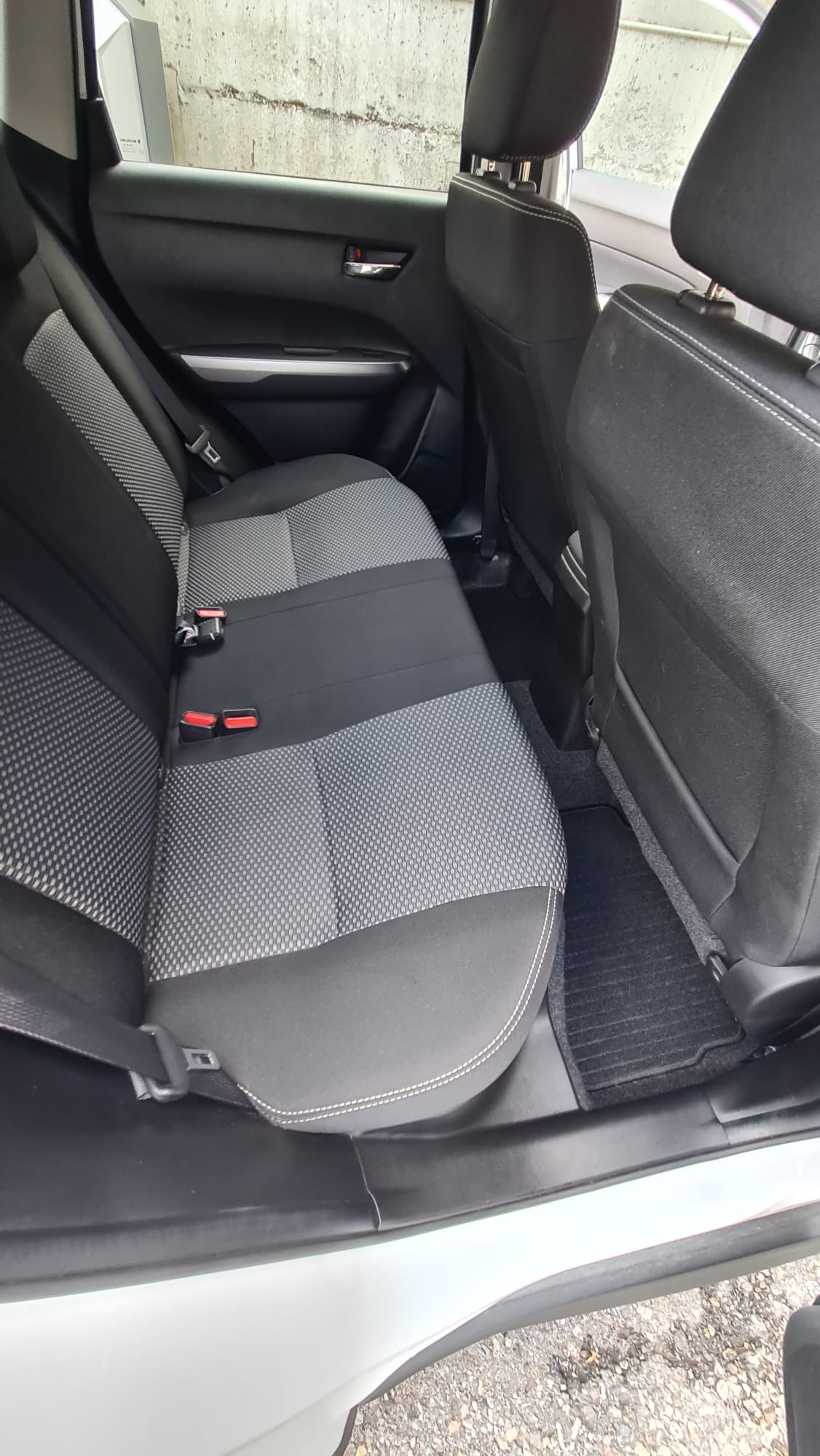 SUZUKI Vitara 1.4 Boosterjet Compact + Hybrid-image-8