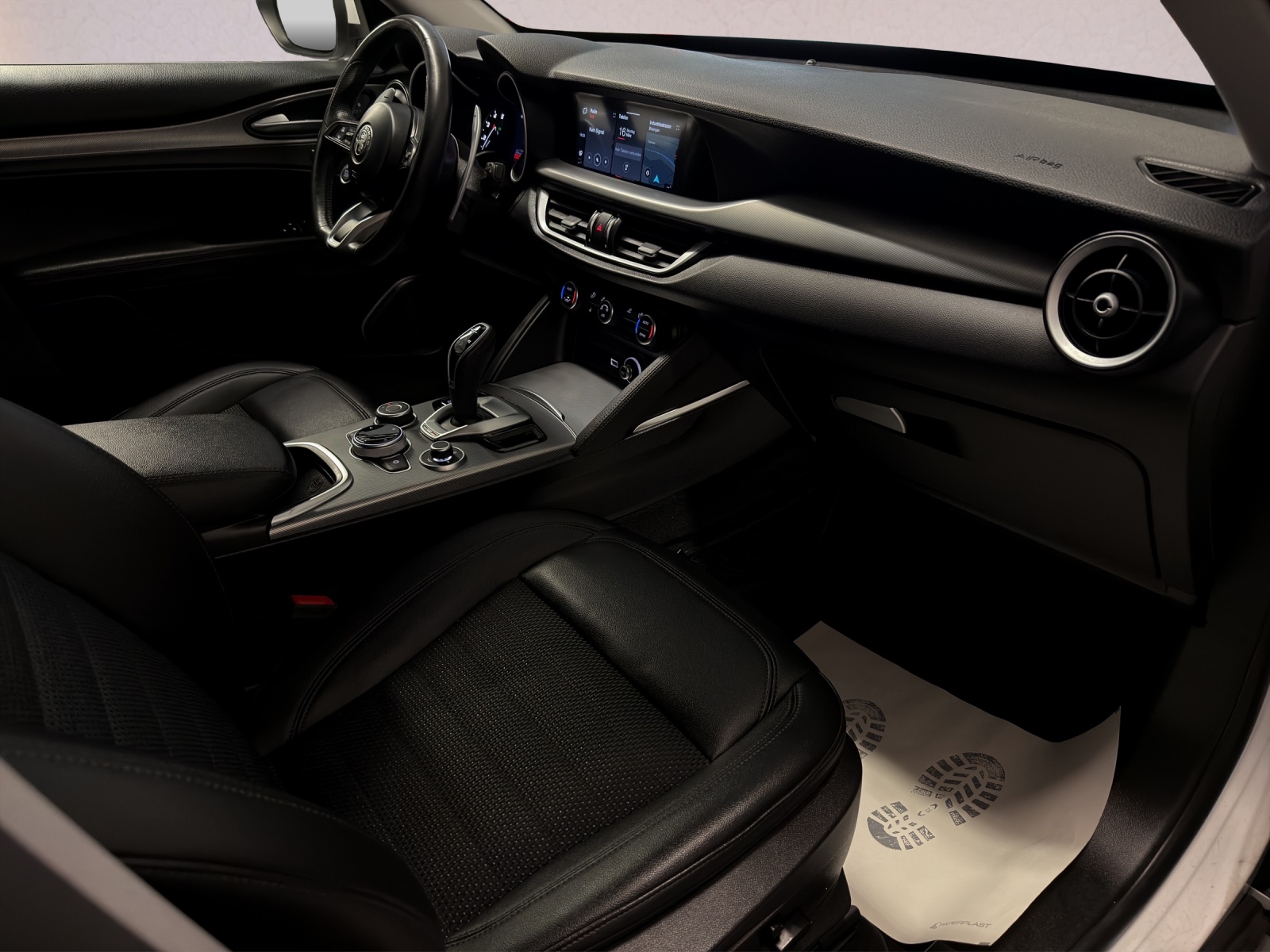 ALFA ROMEO Stelvio 2.0 Sprint Q4 Q4 Automatic-image-10