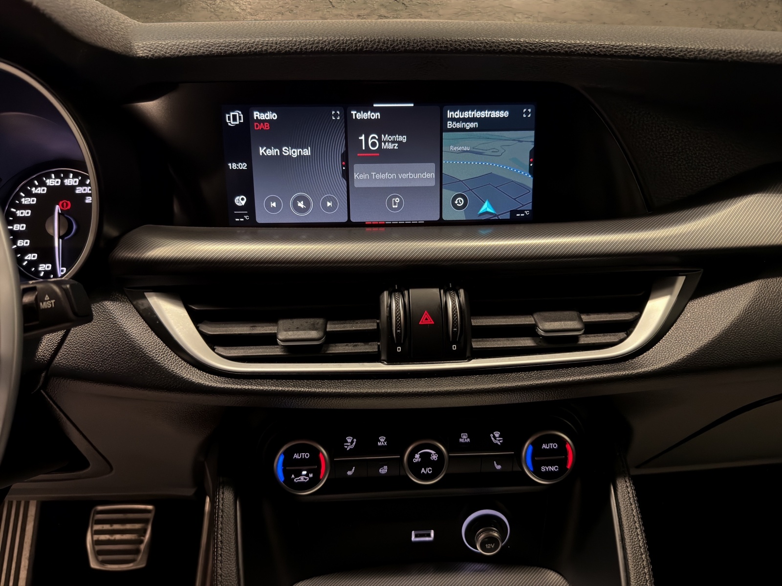ALFA ROMEO Stelvio 2.0 Sprint Q4 Q4 Automatic-image-8