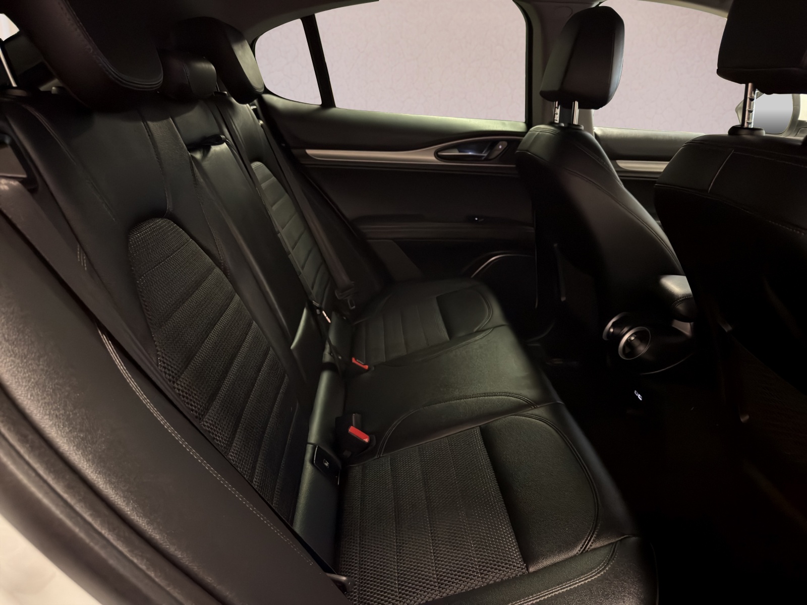 ALFA ROMEO Stelvio 2.0 Sprint Q4 Q4 Automatic-image-13