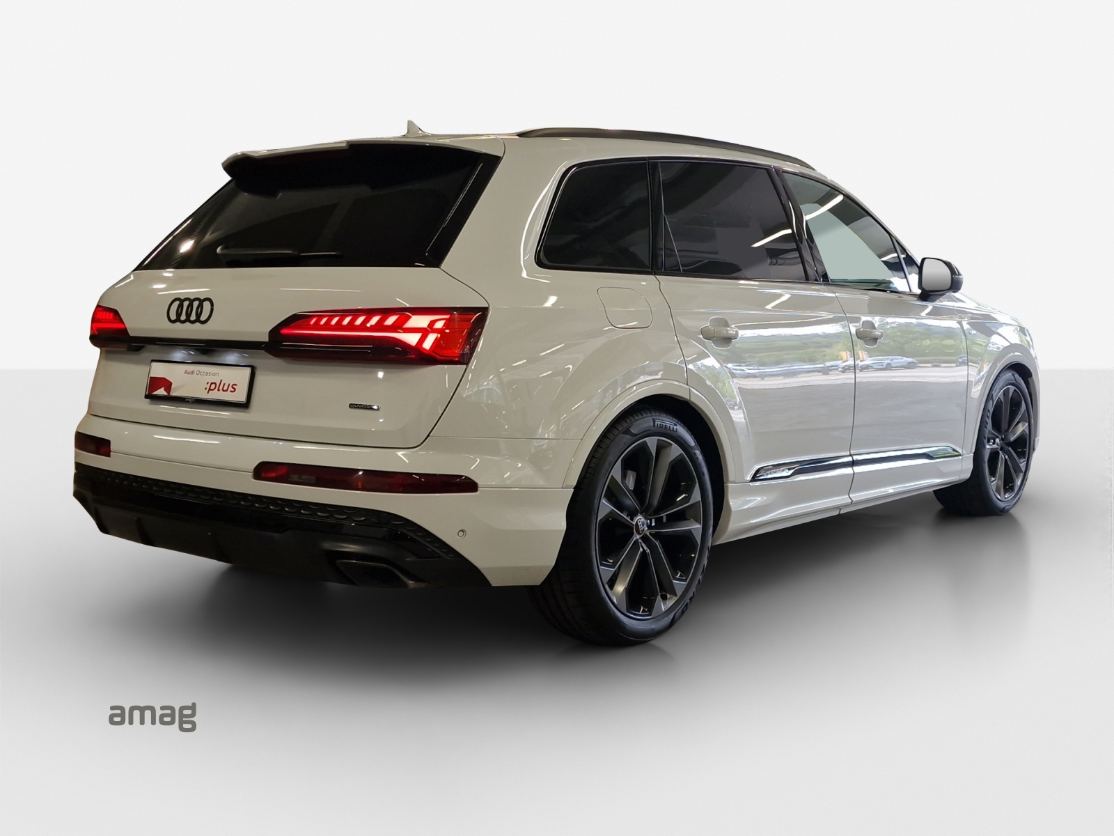 AUDI Q7 55 TFSI e quattro PHEV S line tiptronic-image-4
