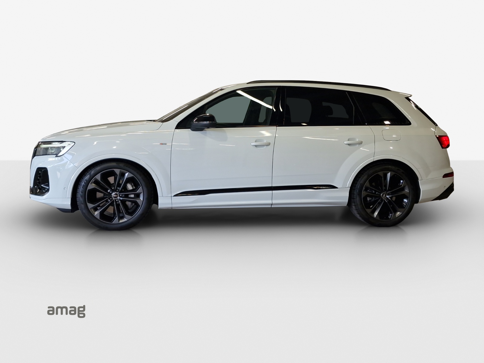 AUDI Q7 55 TFSI e quattro PHEV S line tiptronic-showroom-element-1