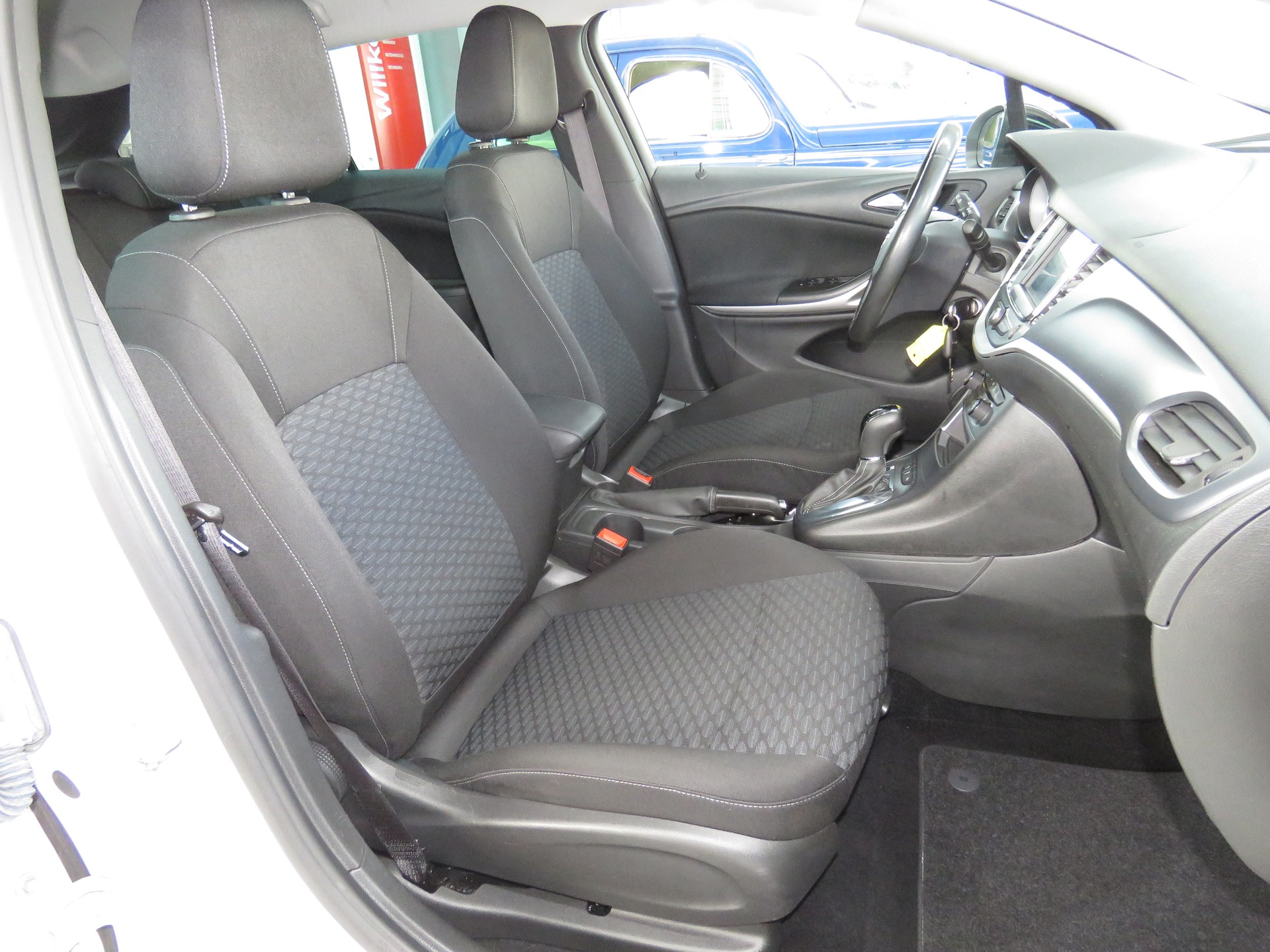 OPEL Astra Sports Tourer 1.4i Turbo Elegance-image-11