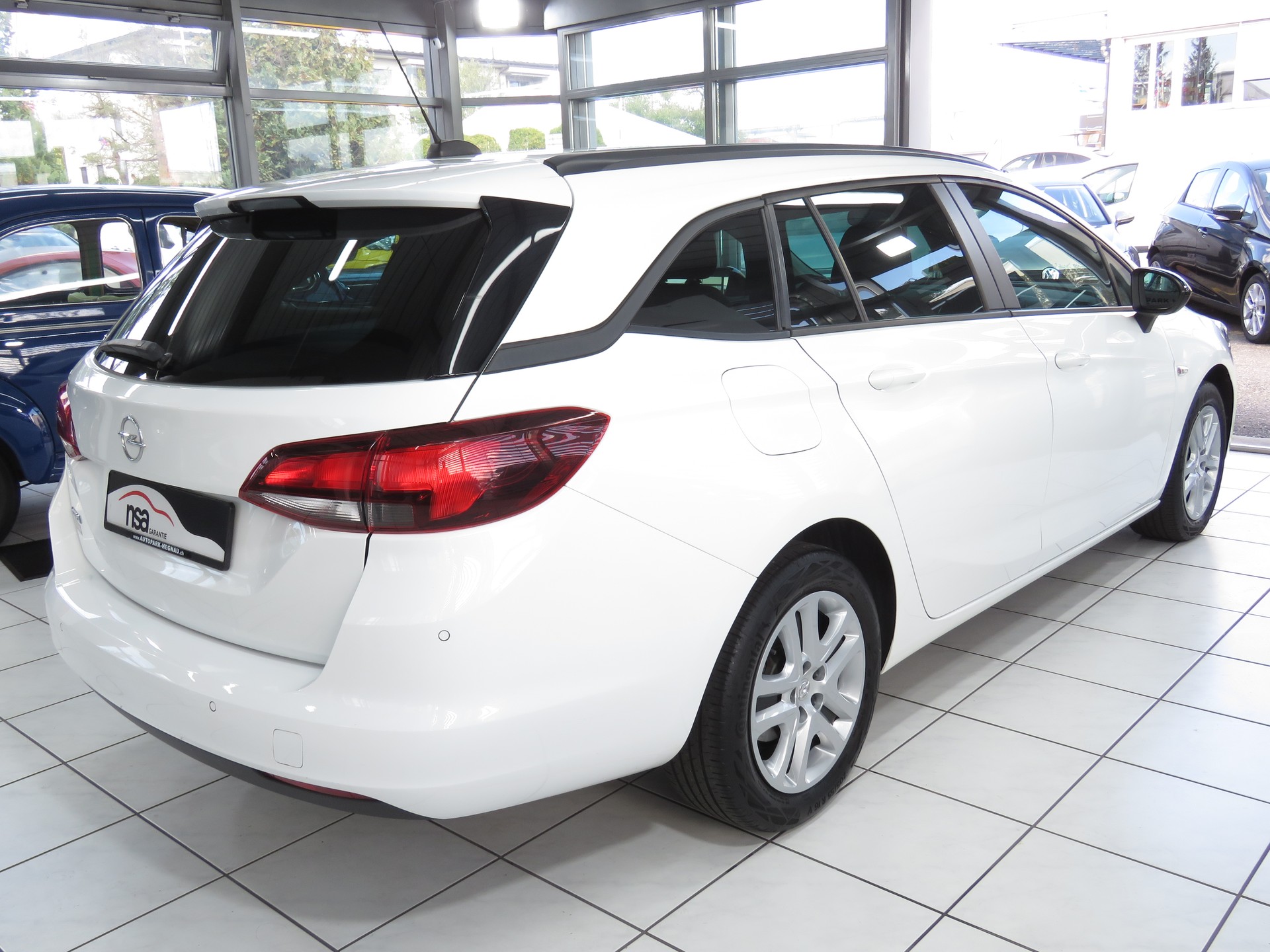 OPEL Astra Sports Tourer 1.4i Turbo Elegance-showroom-element-3