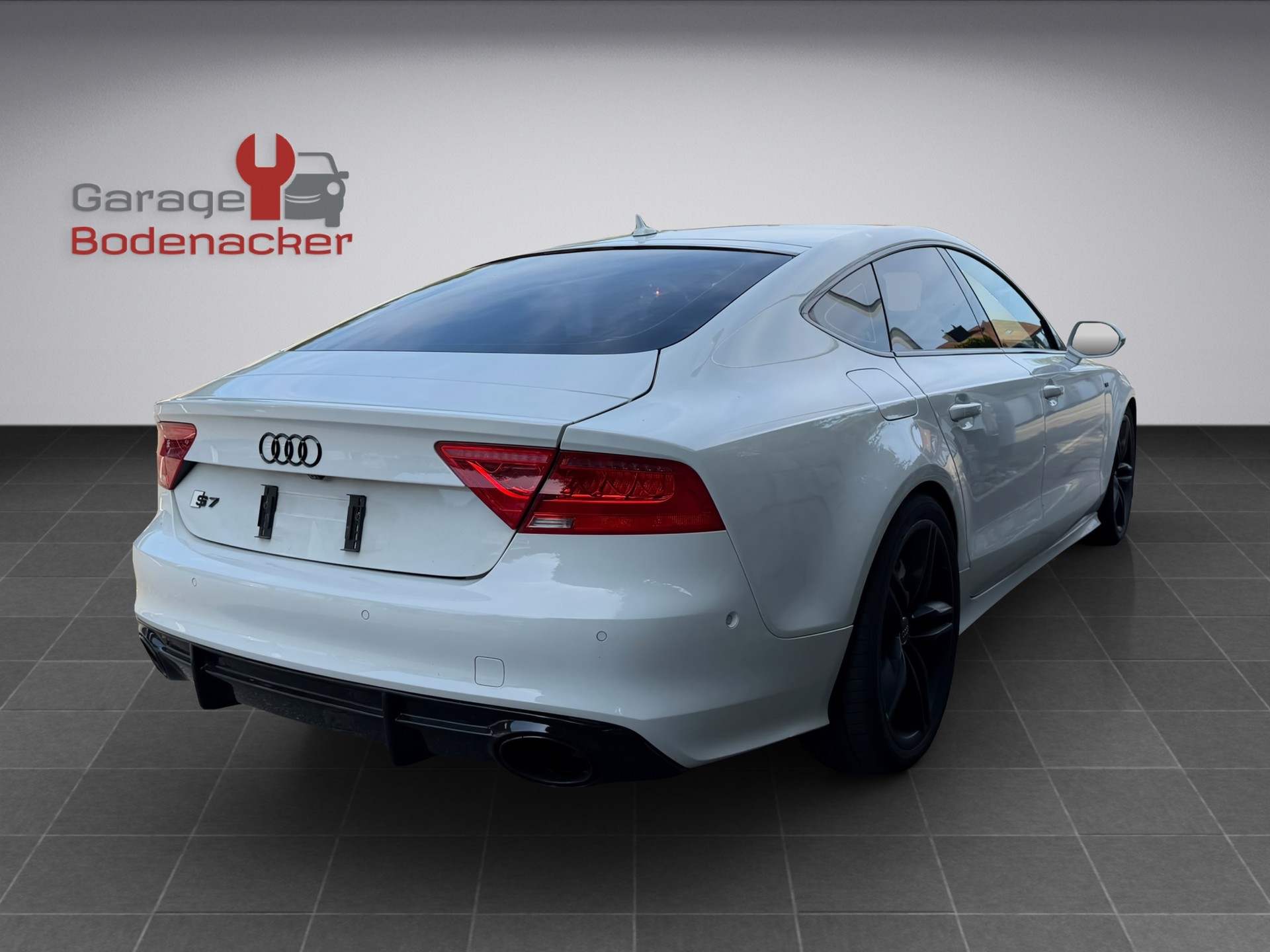 AUDI S7 Sportback 4.0 TFSI V8 quattro S-tronic-showroom-element-3