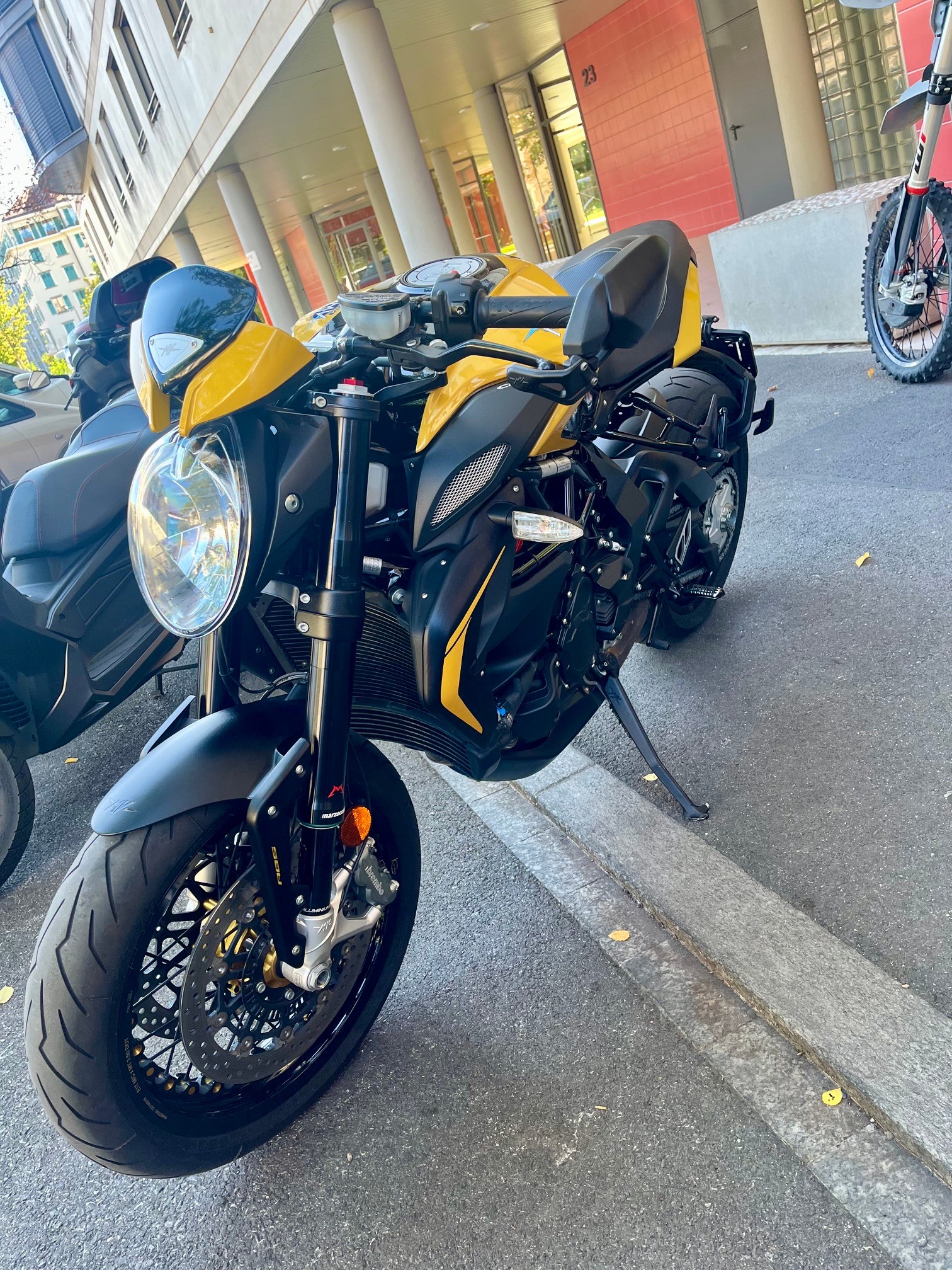 MV AGUSTA Dragster RR-image-3