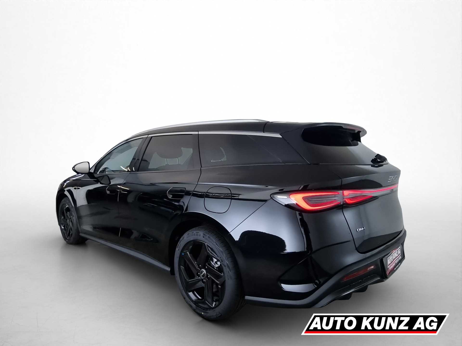 BYD Seal 6 DM-i Touring Comfort-showroom-element-3