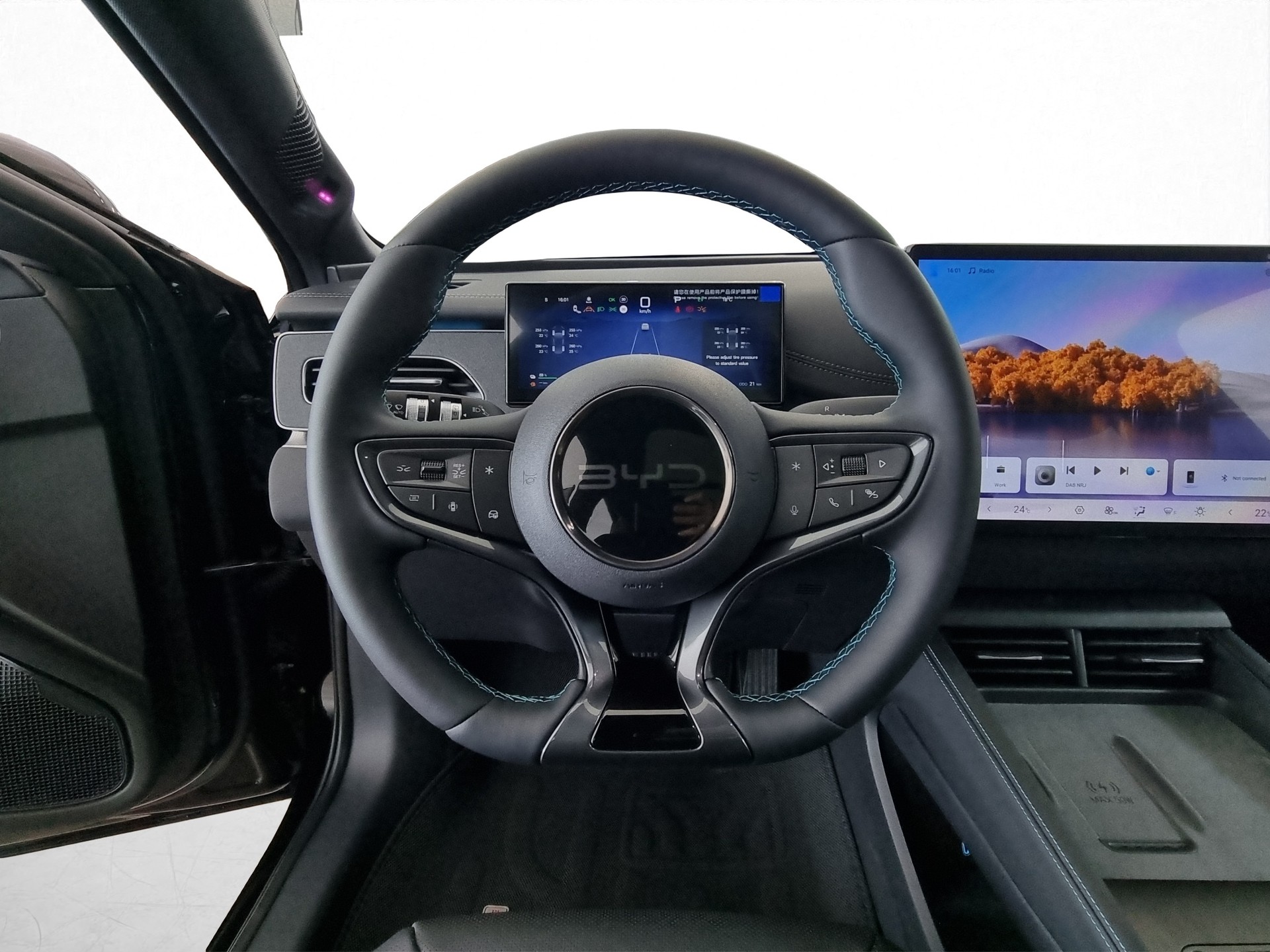 BYD Seal 6 DM-i Touring Comfort-image-8