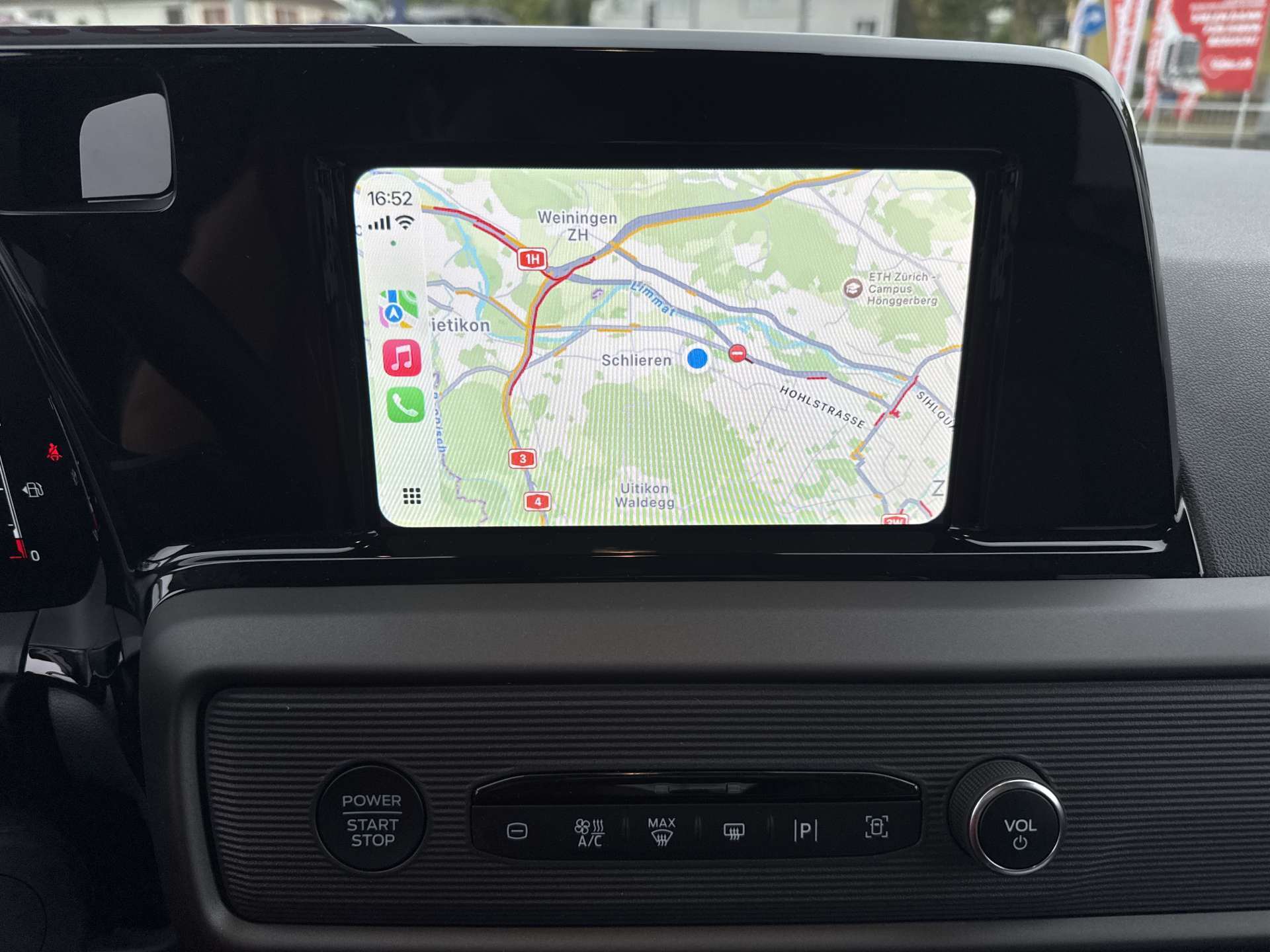 FORD Tourneo Courier 1.0 EcoBoost Titanium Automat-showroom-element-1