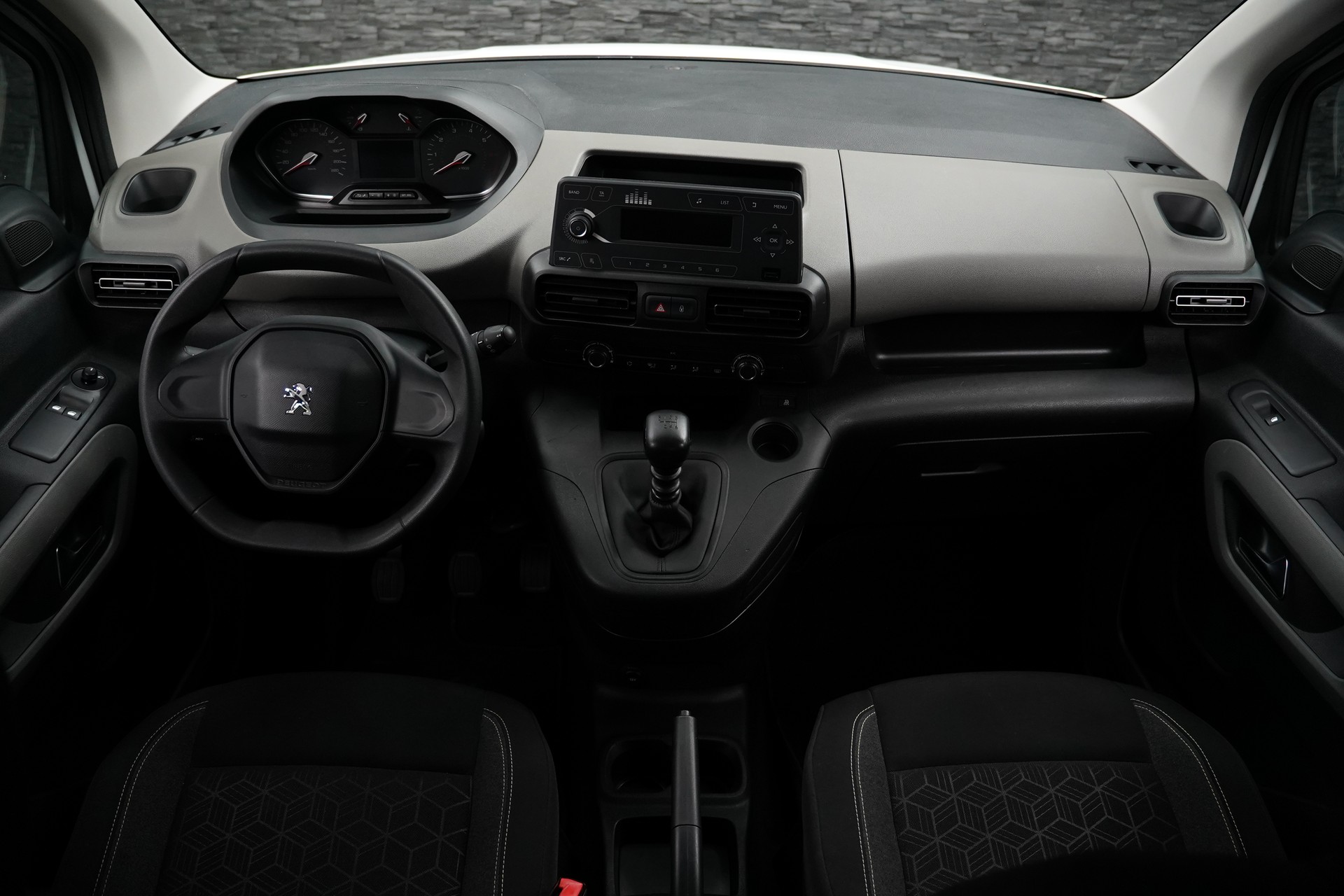 PEUGEOT Rifter 1.2 PureTech Active-image-12