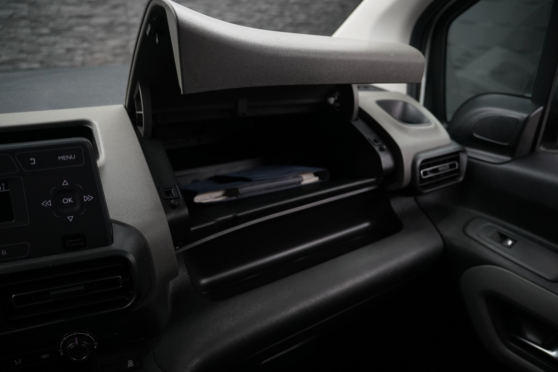 PEUGEOT Rifter 1.2 PureTech Active-image-27
