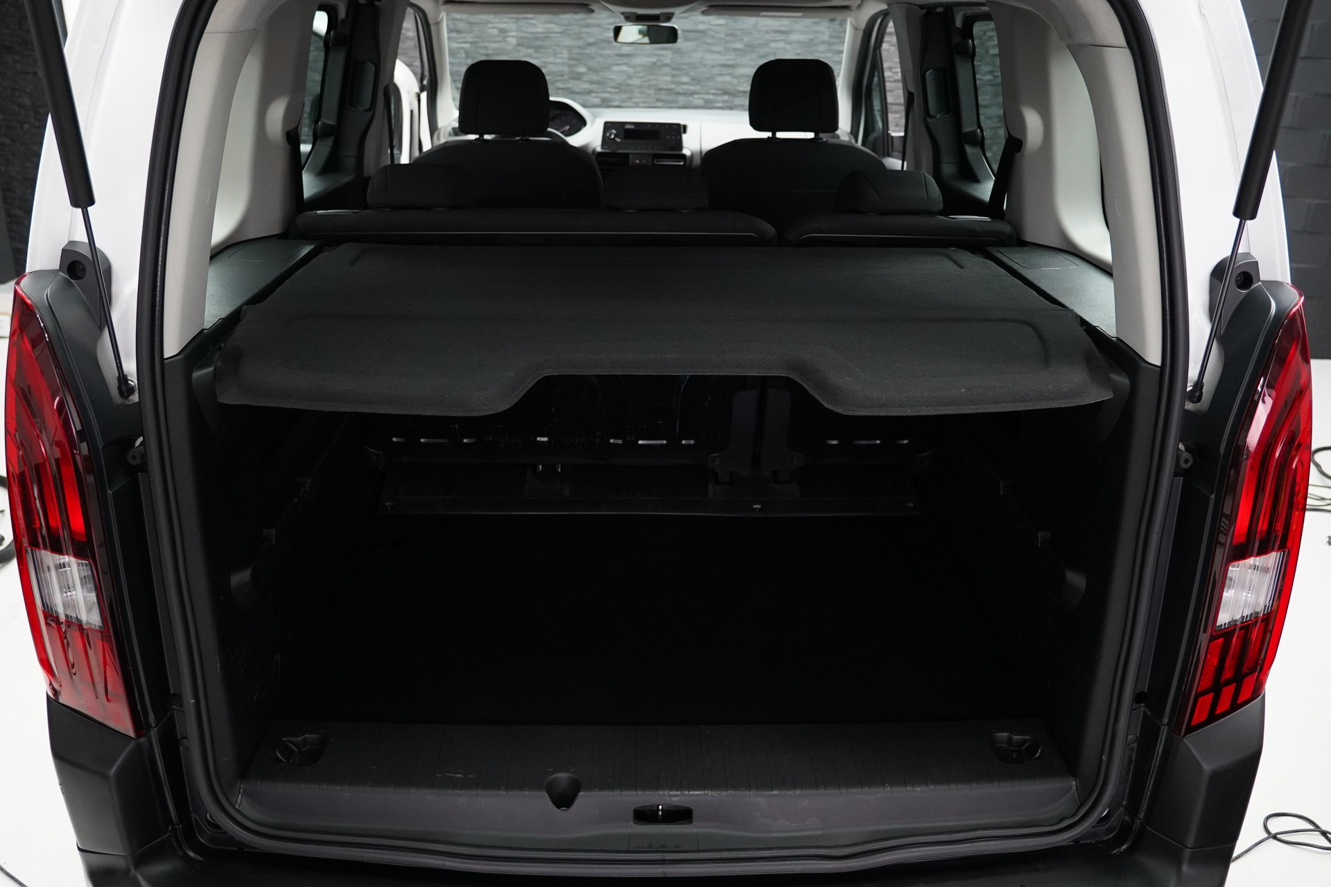 PEUGEOT Rifter 1.2 PureTech Active-image-31