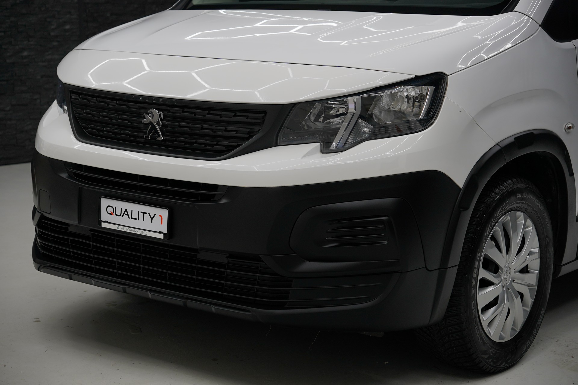 PEUGEOT Rifter 1.2 PureTech Active-image-6