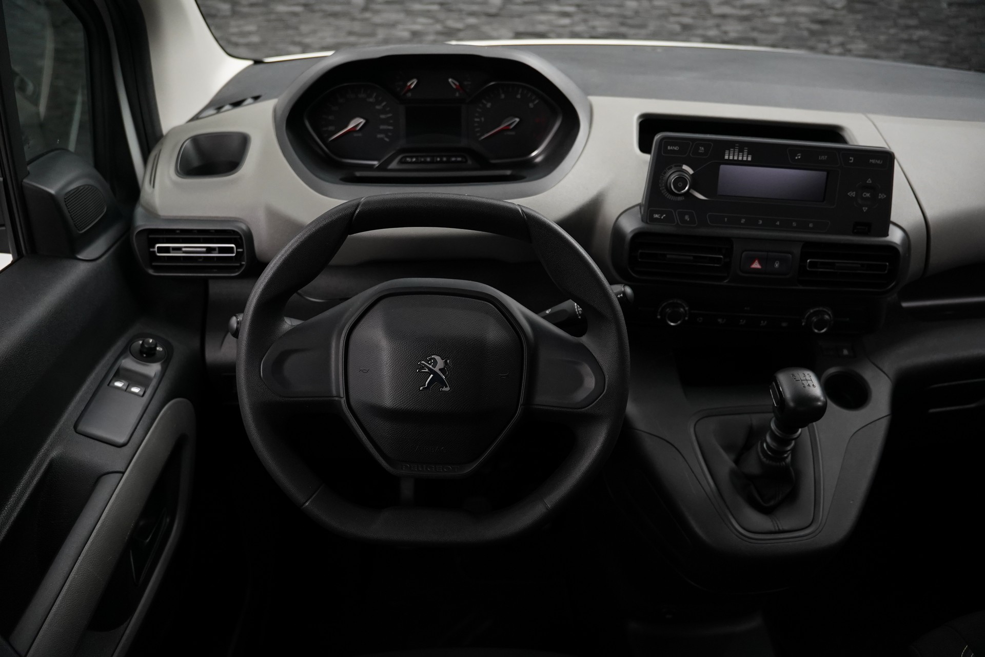 PEUGEOT Rifter 1.2 PureTech Active-image-19