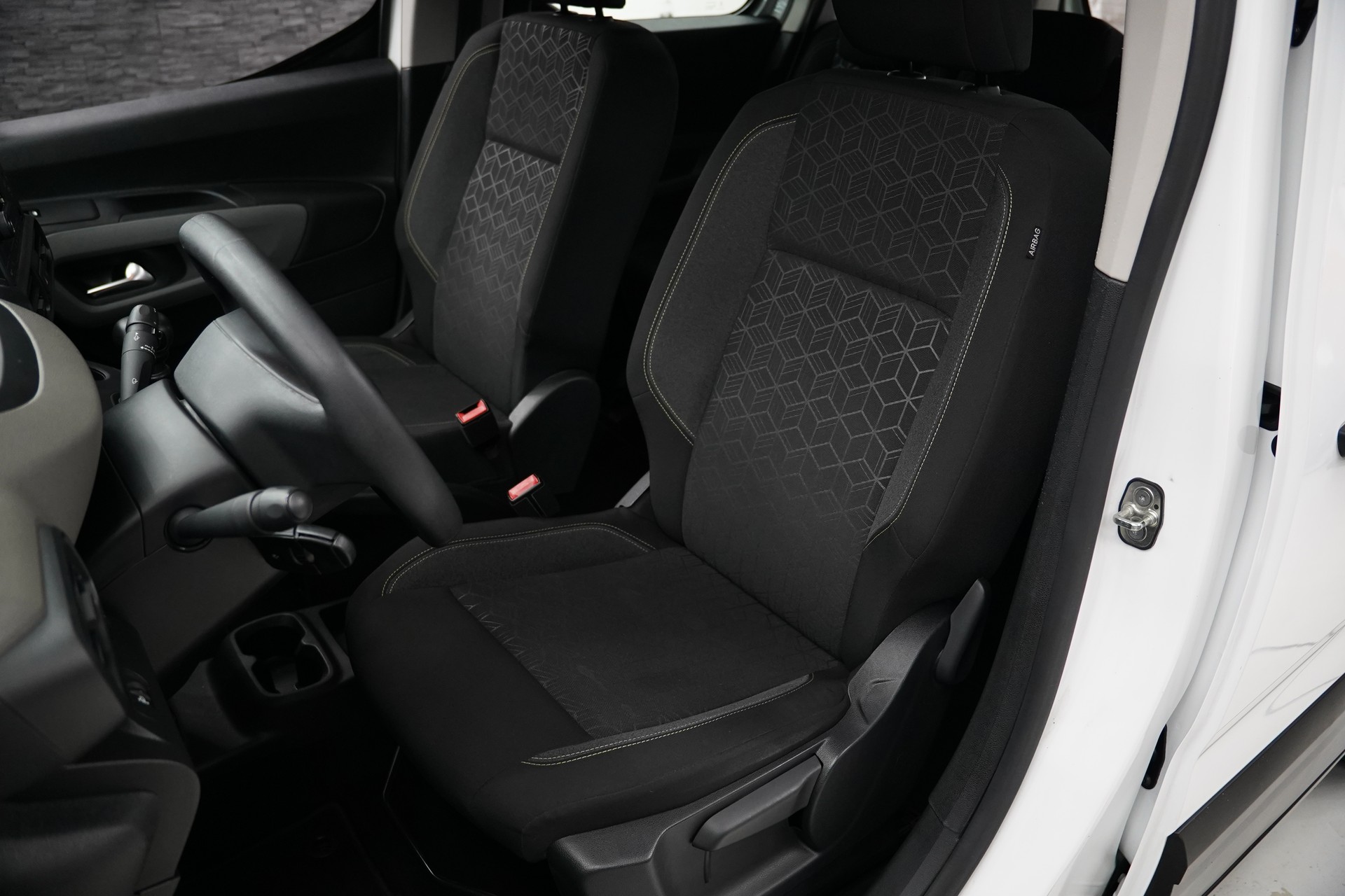 PEUGEOT Rifter 1.2 PureTech Active-image-13