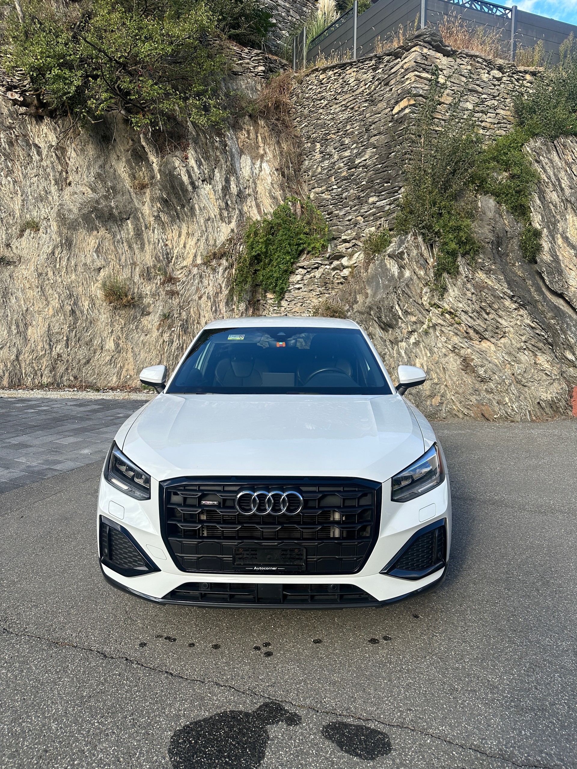 AUDI 2.0 40 TFSI Advanced Attraction quattro S-Tronic-image-1