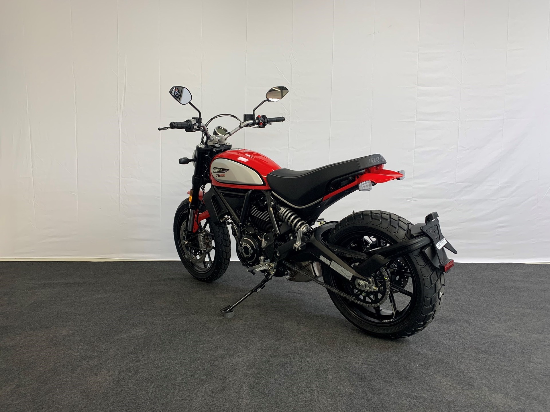 DUCATI Scrambler 800 Icon-image-4