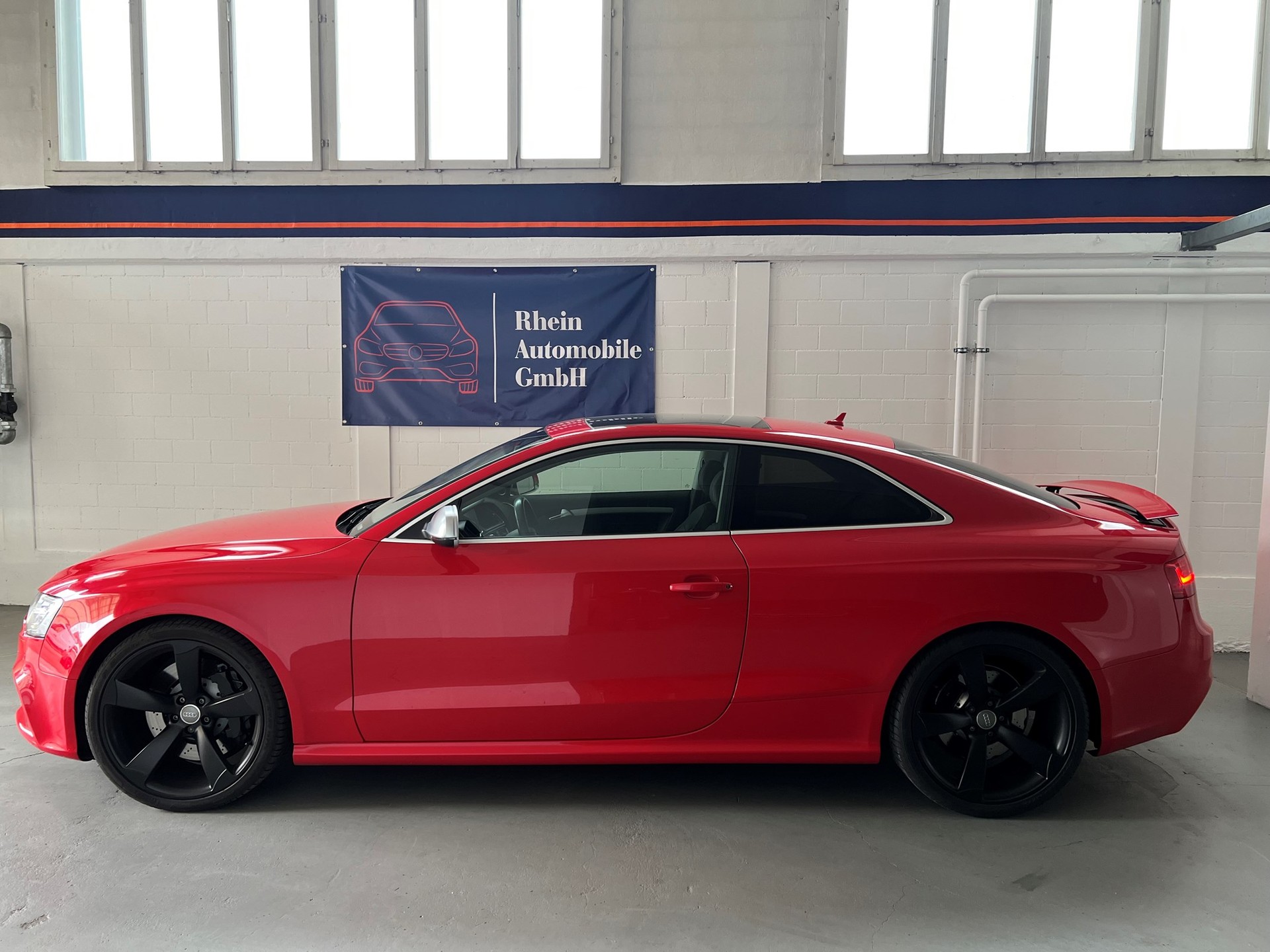 AUDI RS5 Coupé 4.2 FSI quattro S-tronic-image-2
