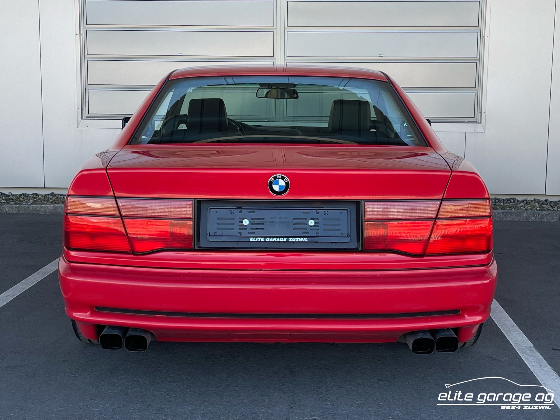 BMW 850i-image-3