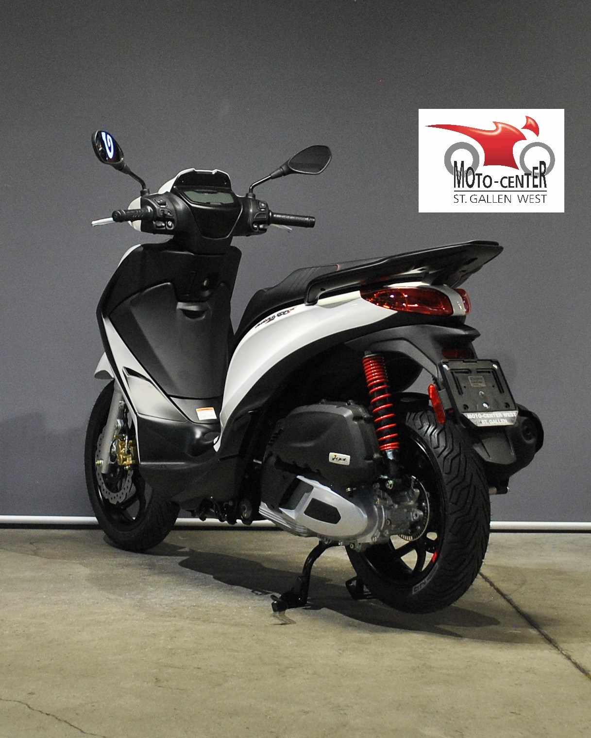 PIAGGIO Medley 125 Sport-image-3