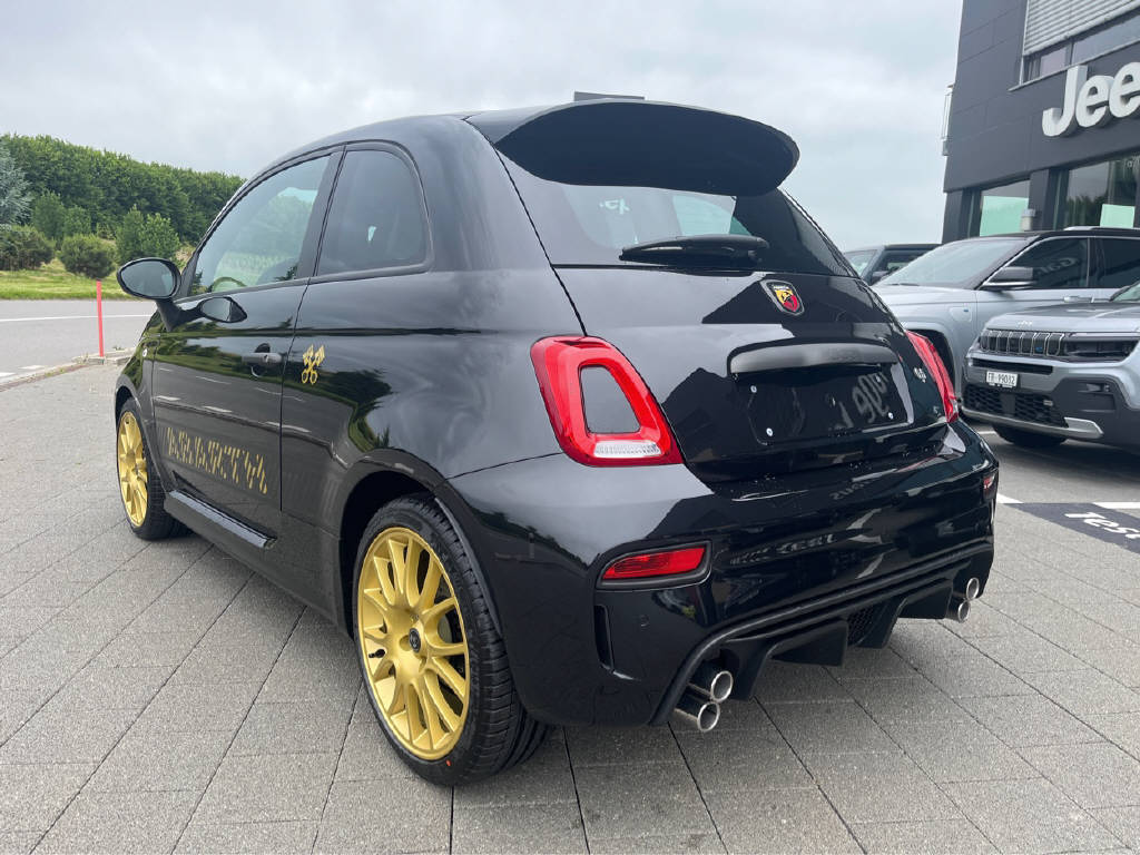 FIAT 695 Abarth 1.4 T-Jet 180 75 Anniversario-showroom-element-1