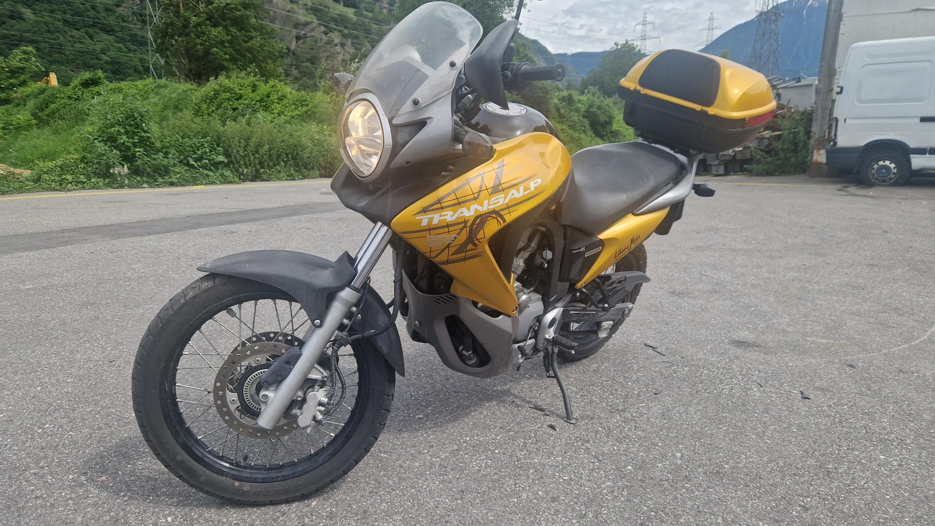 HONDA XL 700 V ABS Transalp-image-2