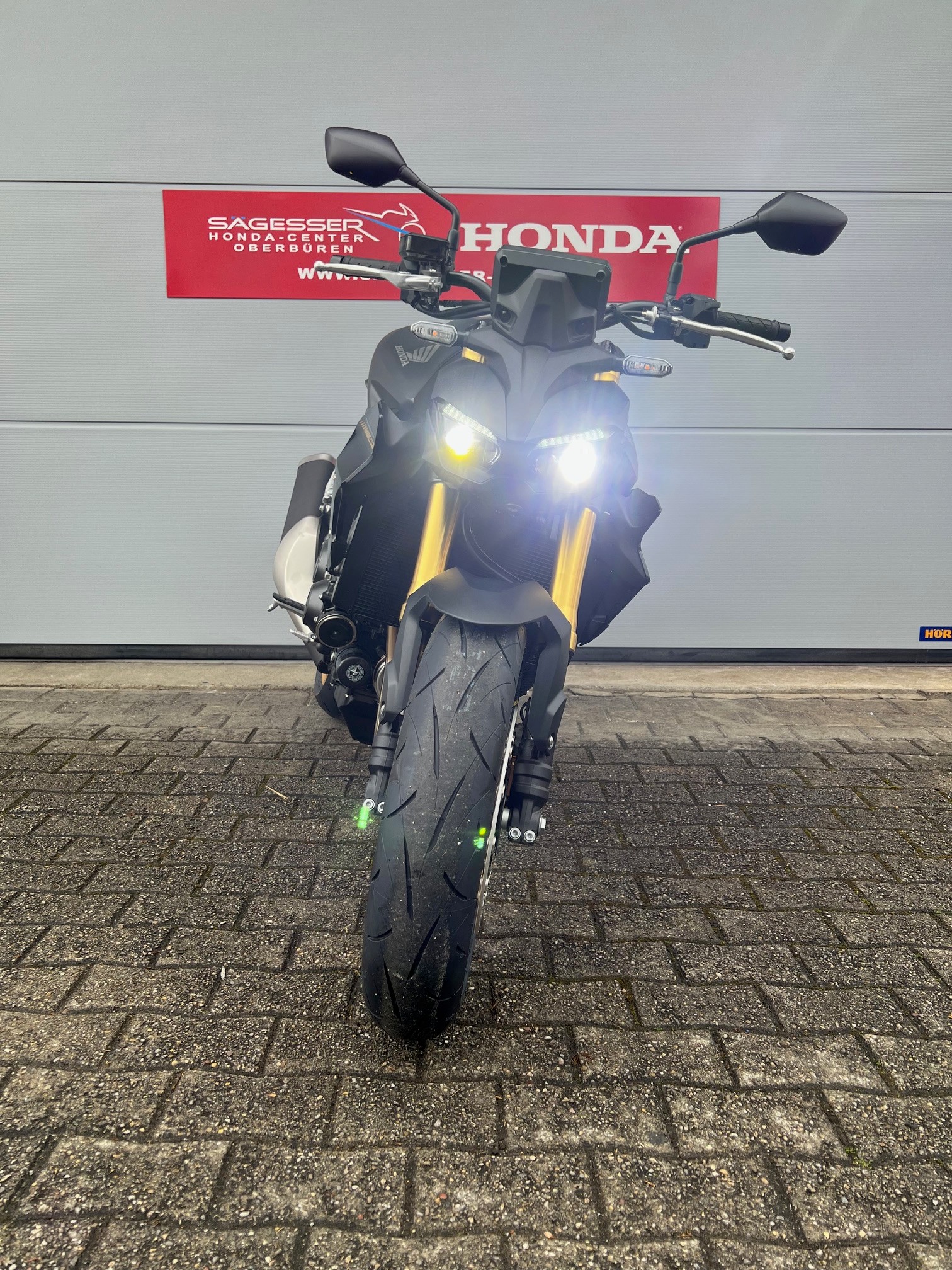 HONDA CB 1000 Hornet SP-image-5
