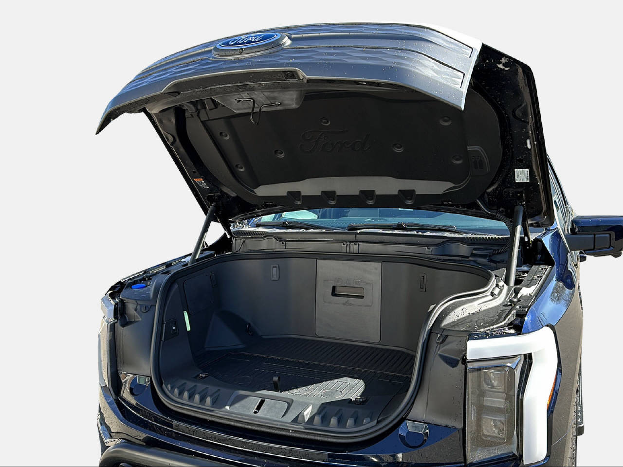 FORD F-150 Lightning DKab.Pick-up 98 kWh Lariat Launch Edition-image-13