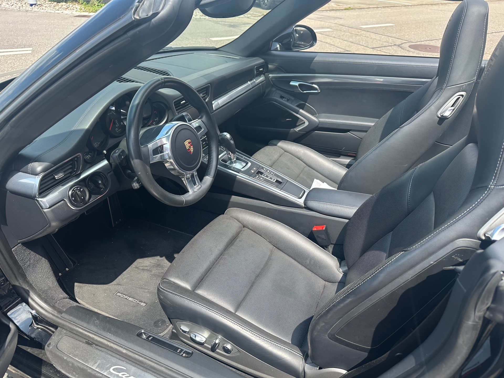 PORSCHE 911 Cabrio Carrera 4 PDK-image-7
