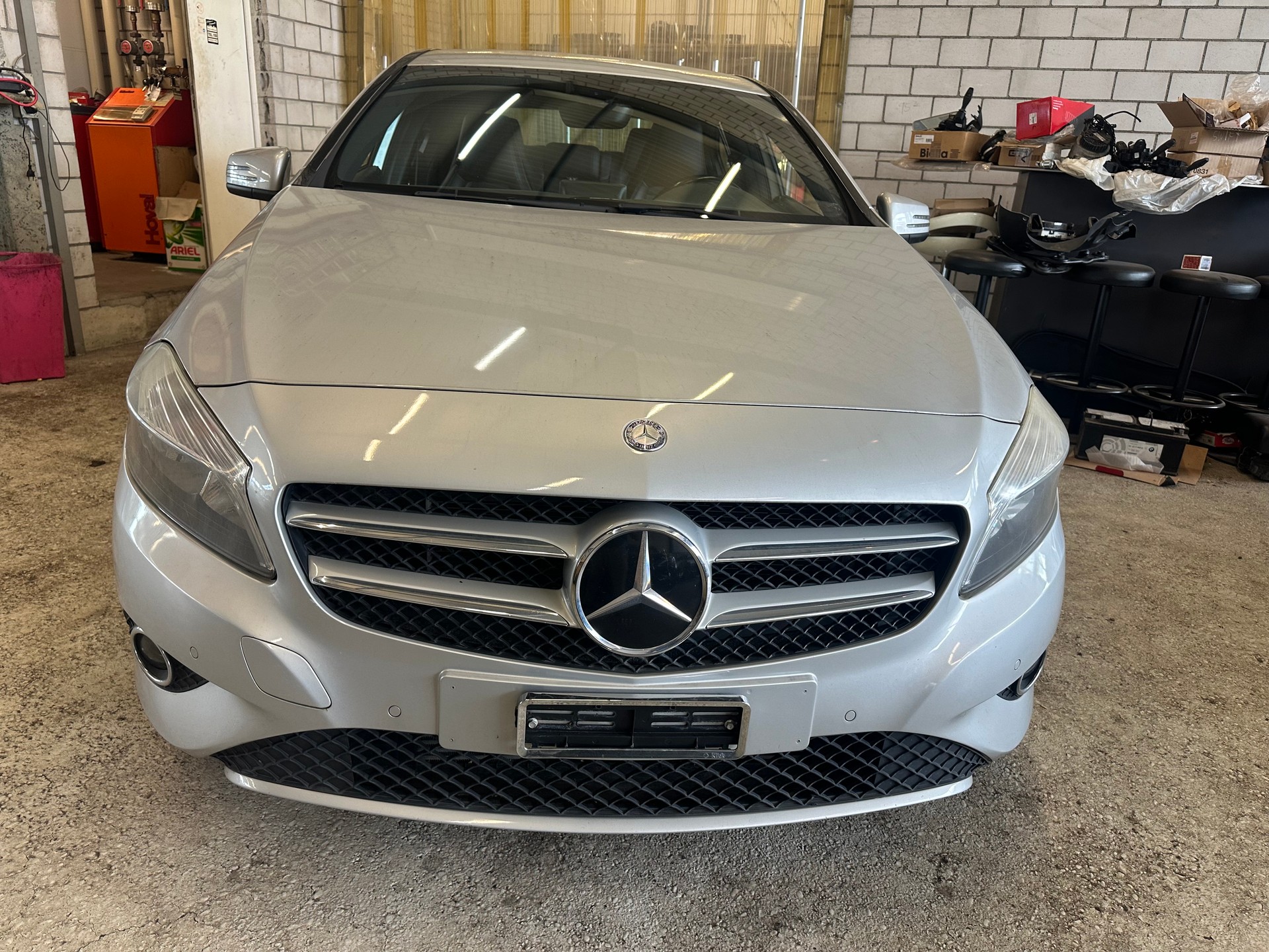 MERCEDES-BENZ A 180 Style-image-2